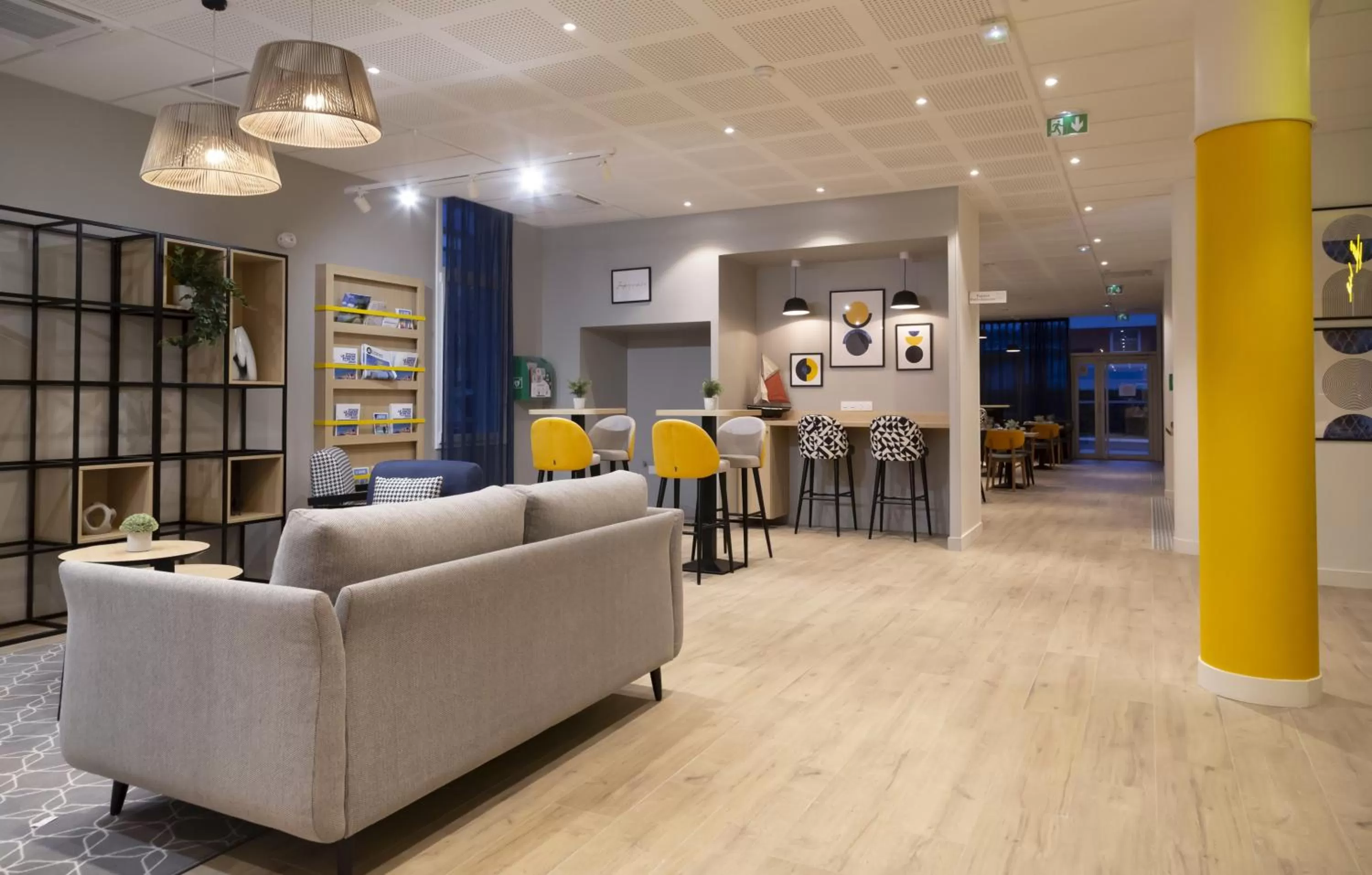 Lobby or reception in Appart Hotel Odalys City Le Havre Centre Les Docks