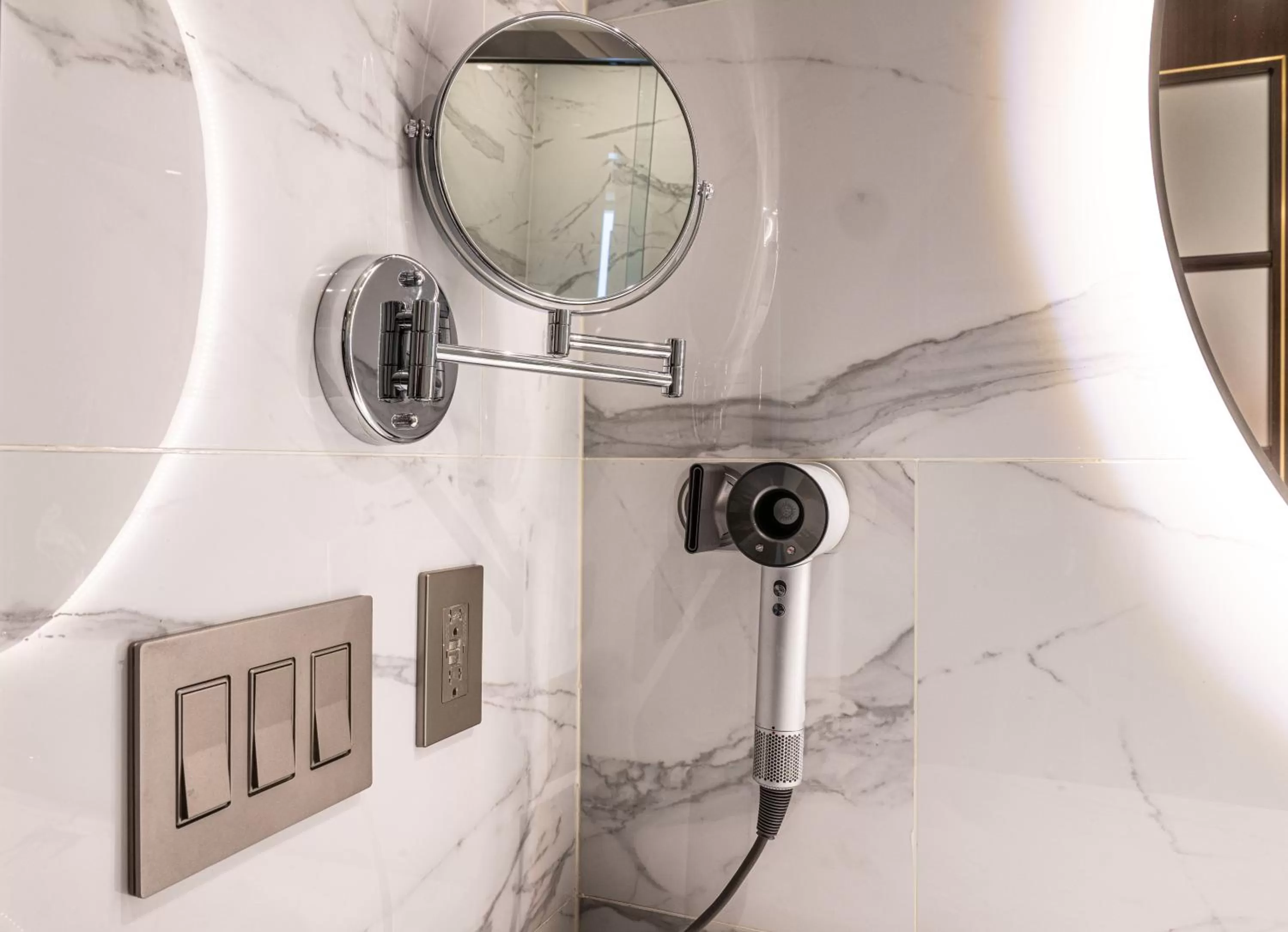 heating in Blossom Hotel Houston, Curio Collection by Hilton