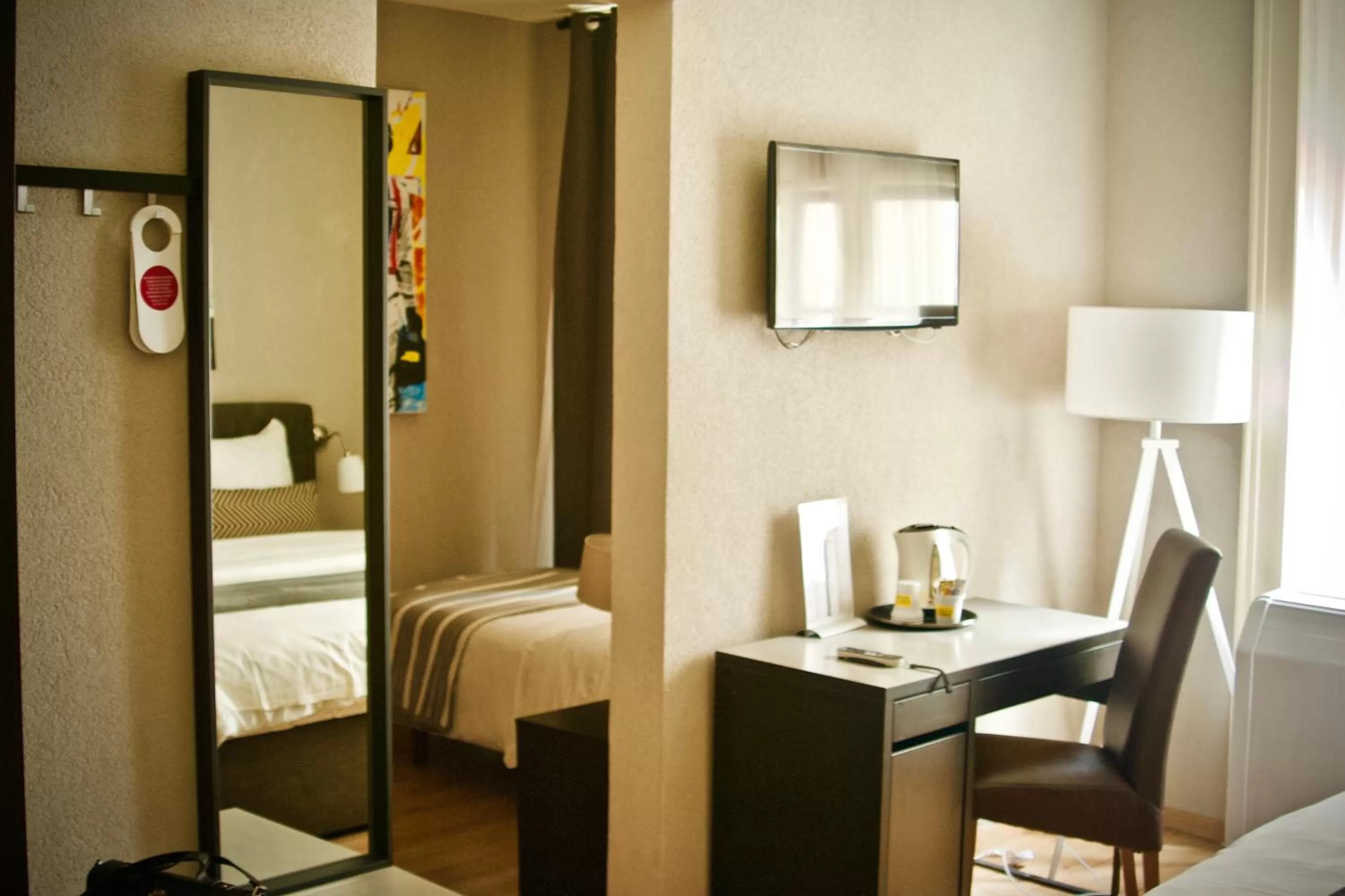 Bedroom, Bed in Hotel Parc & Lac