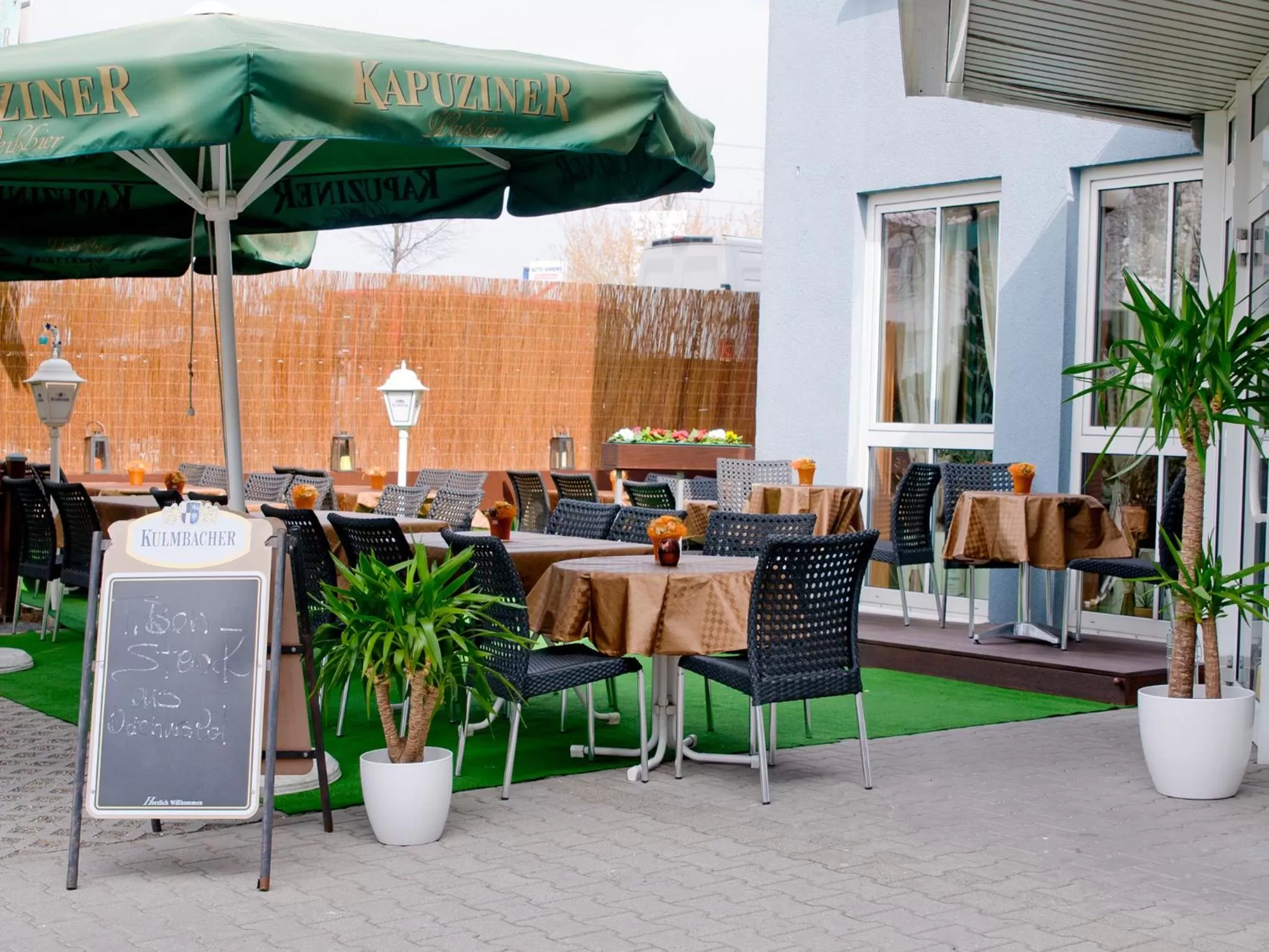 Balcony/Terrace in ACHAT Hotel Darmstadt Griesheim