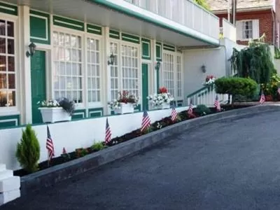 Facade/entrance in 1863 Inn of Gettysburg