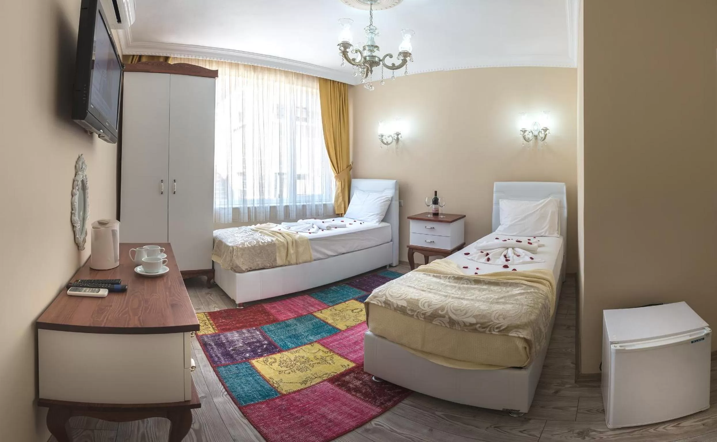Photo of the whole room, Bed in Ozmen Hotel Old Town Kaleiçi