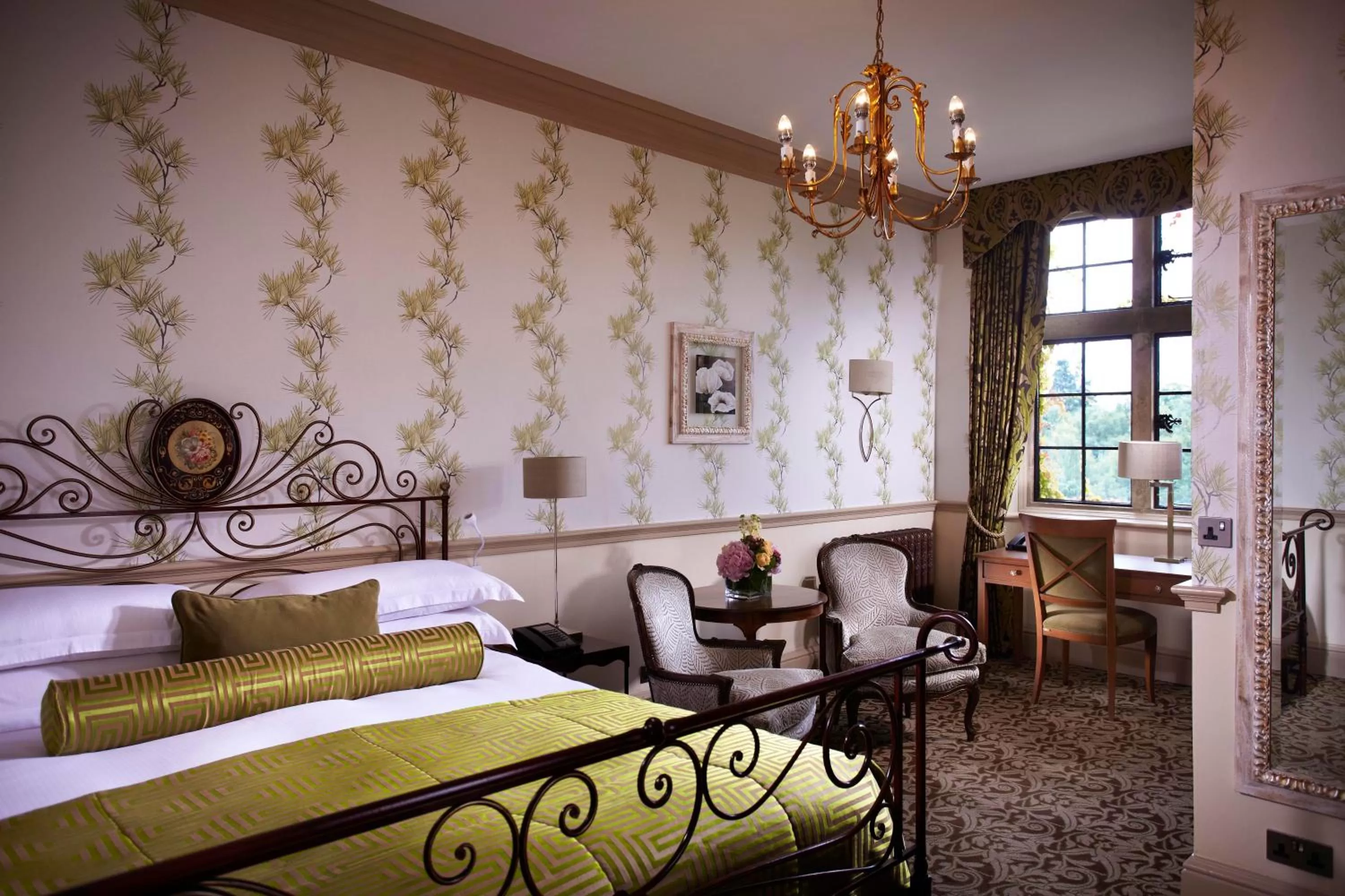 Bed in Pennyhill Park Hotel and Spa
