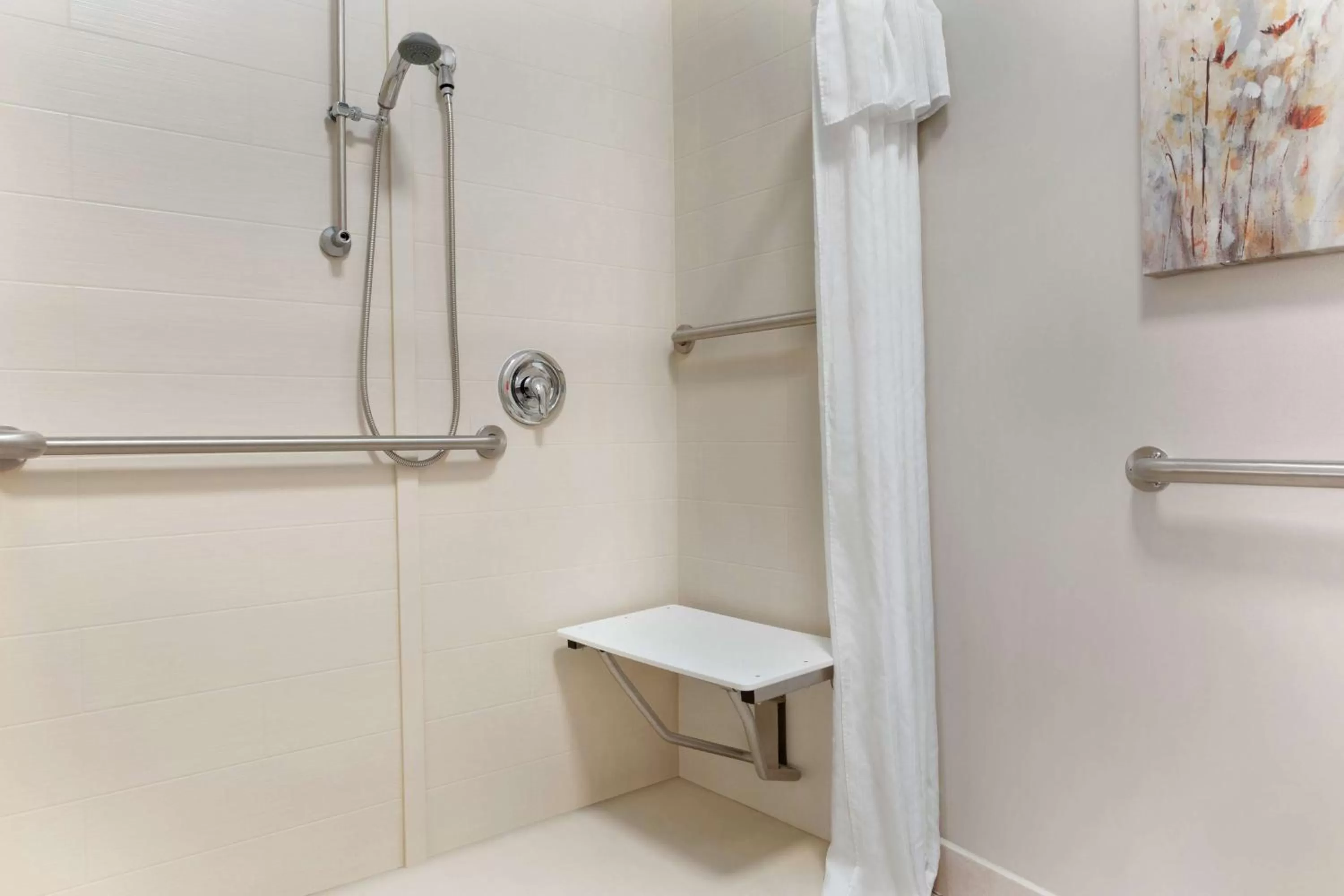 Bathroom in Homewood Suites by Hilton Columbus-Dublin