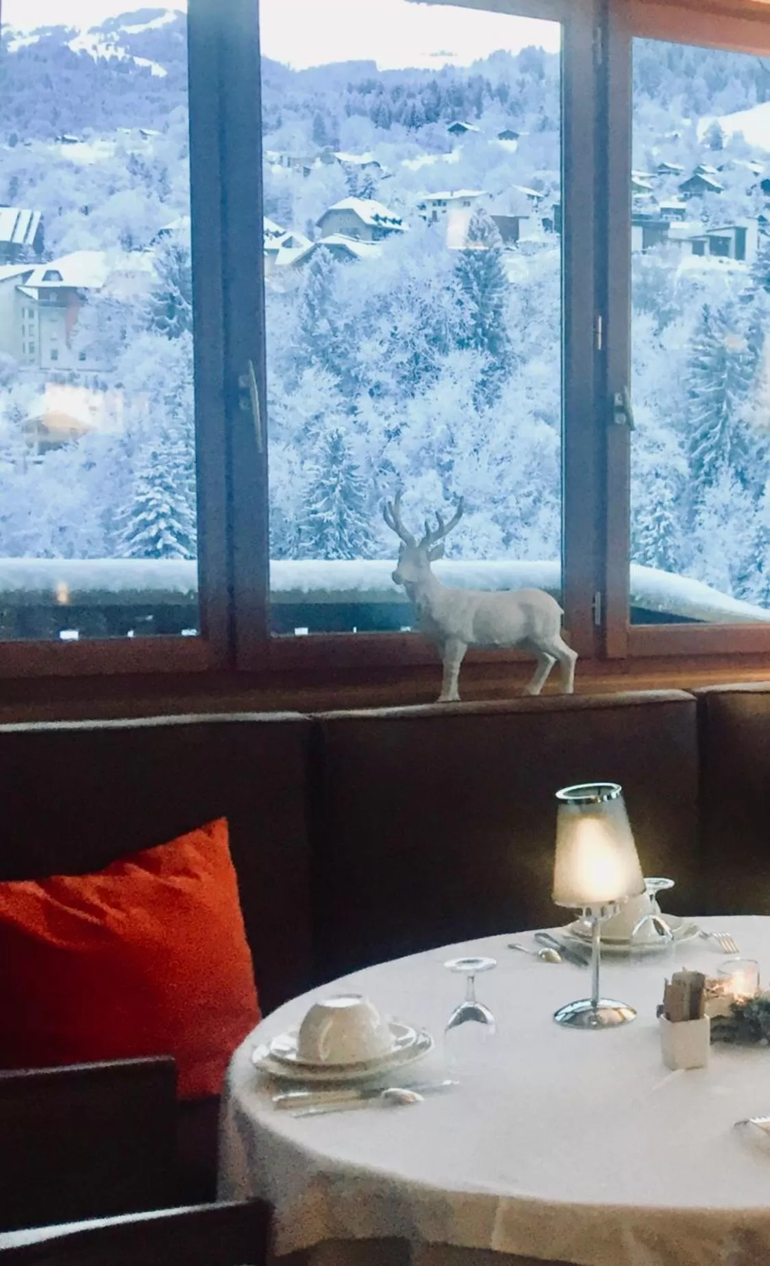 Restaurant/places to eat in Coeur des Neiges