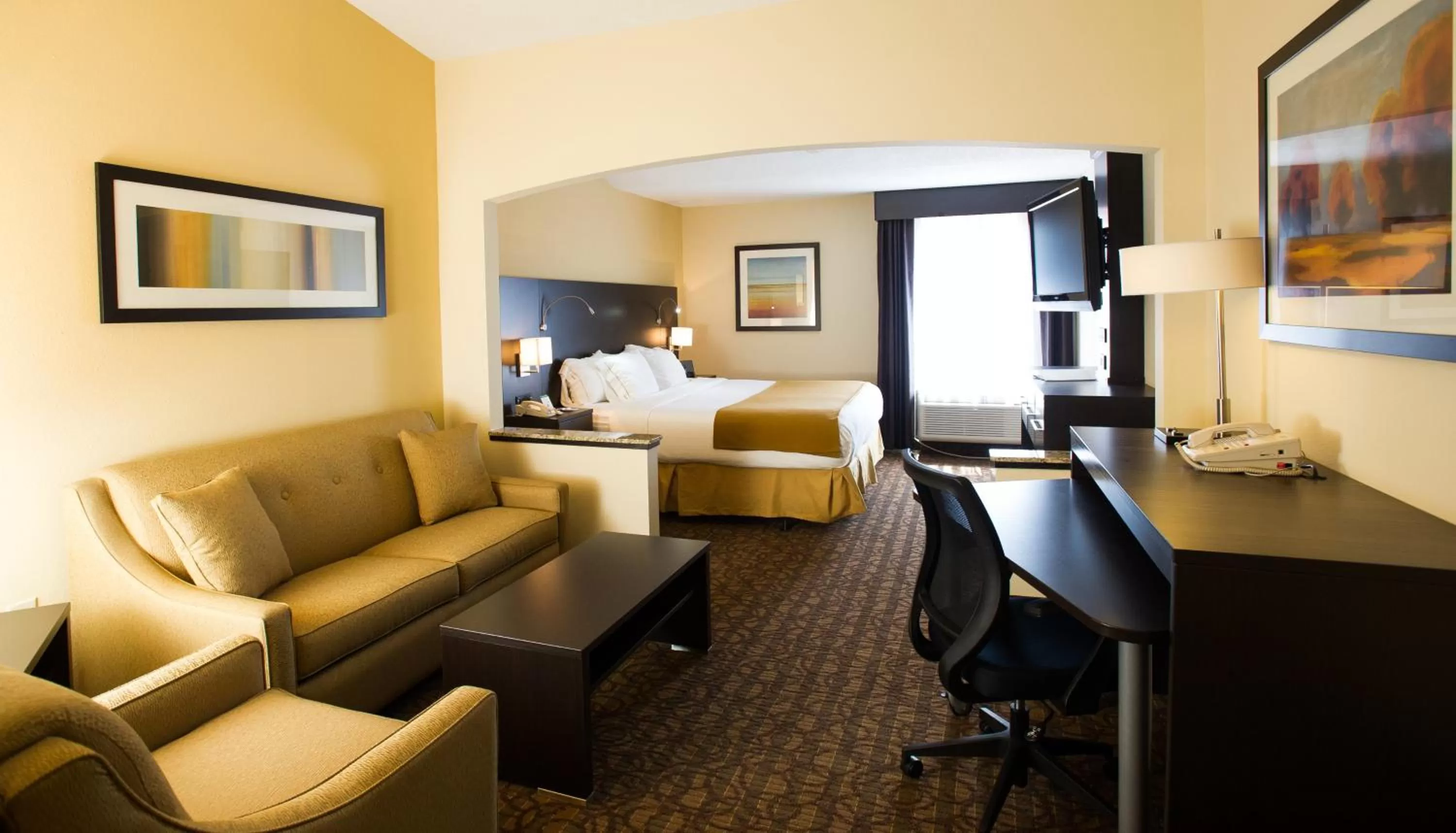 Photo of the whole room in Holiday Inn Express & Suites Topeka West I-70 Wanamaker by IHG