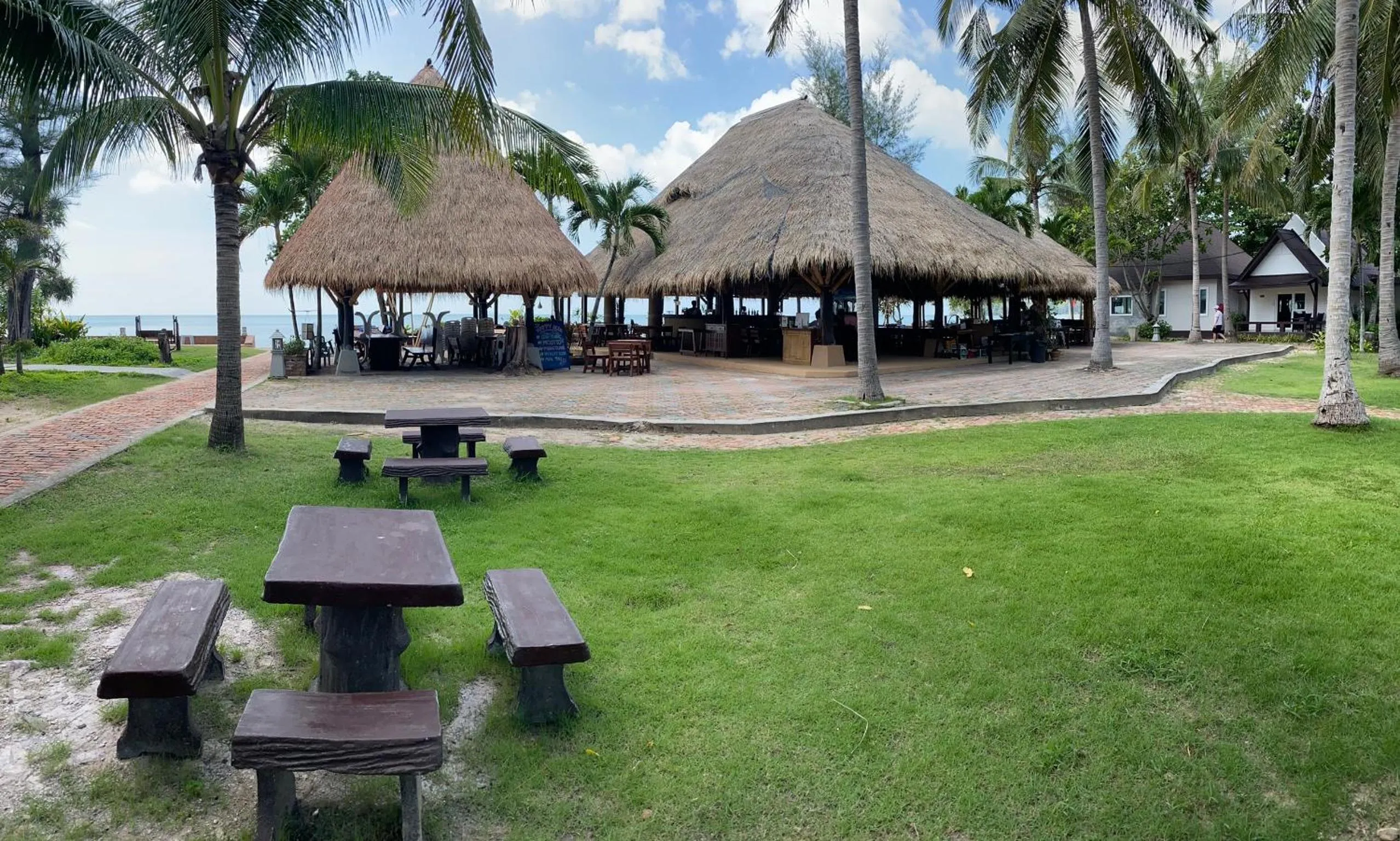 Southern Lanta Resort