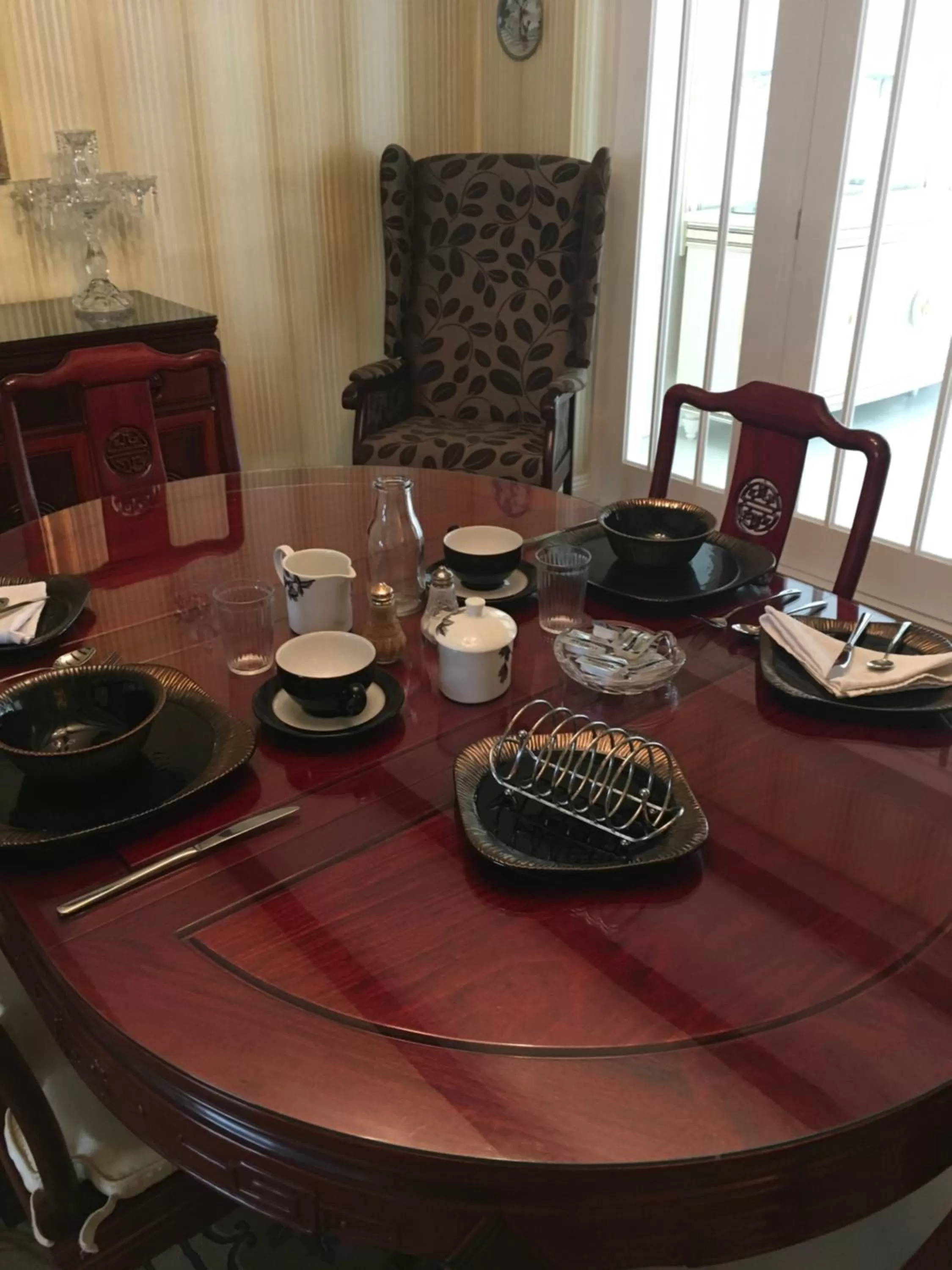 Breakfast in Deneview