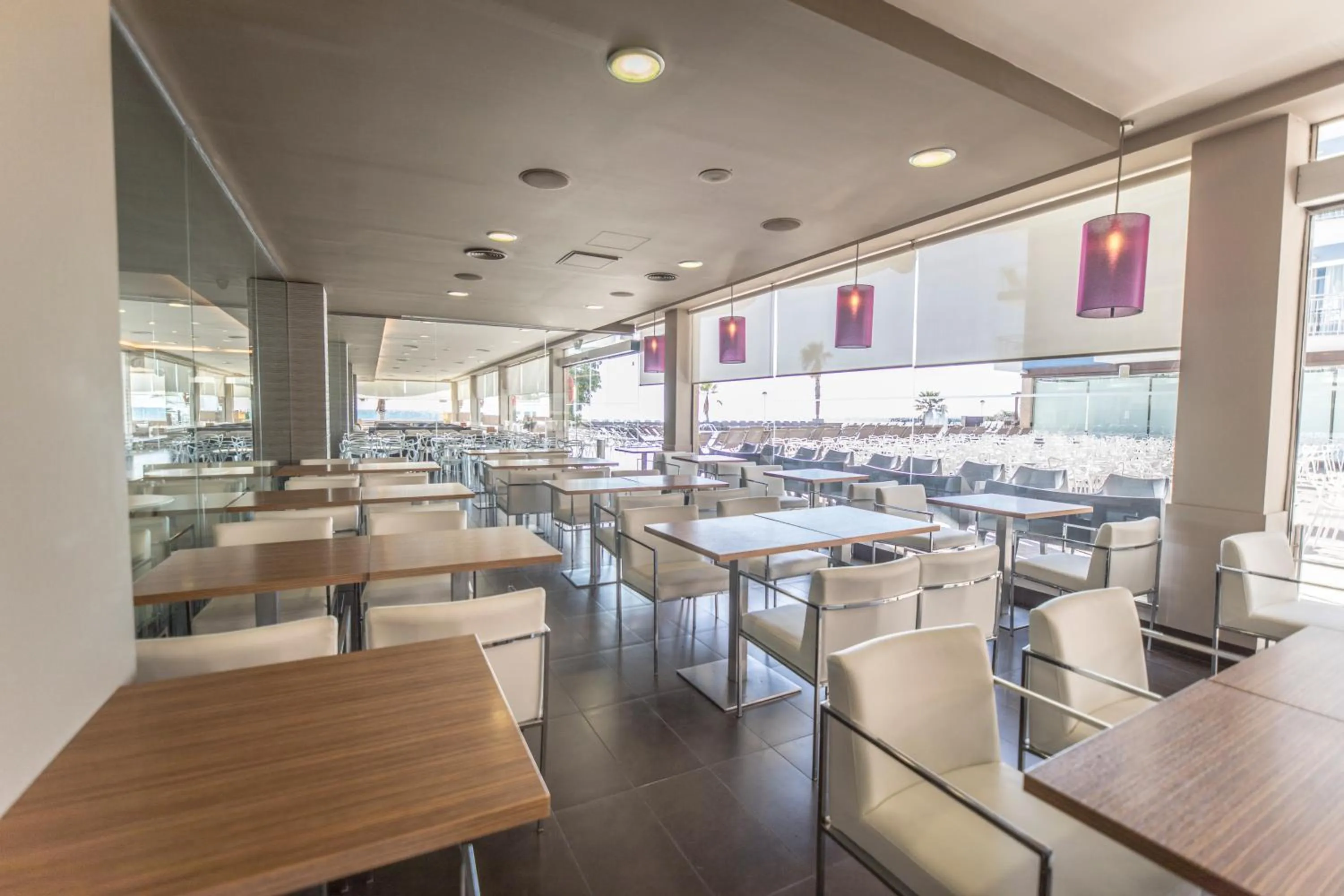 Communal lounge/ TV room in Hotel Augustus