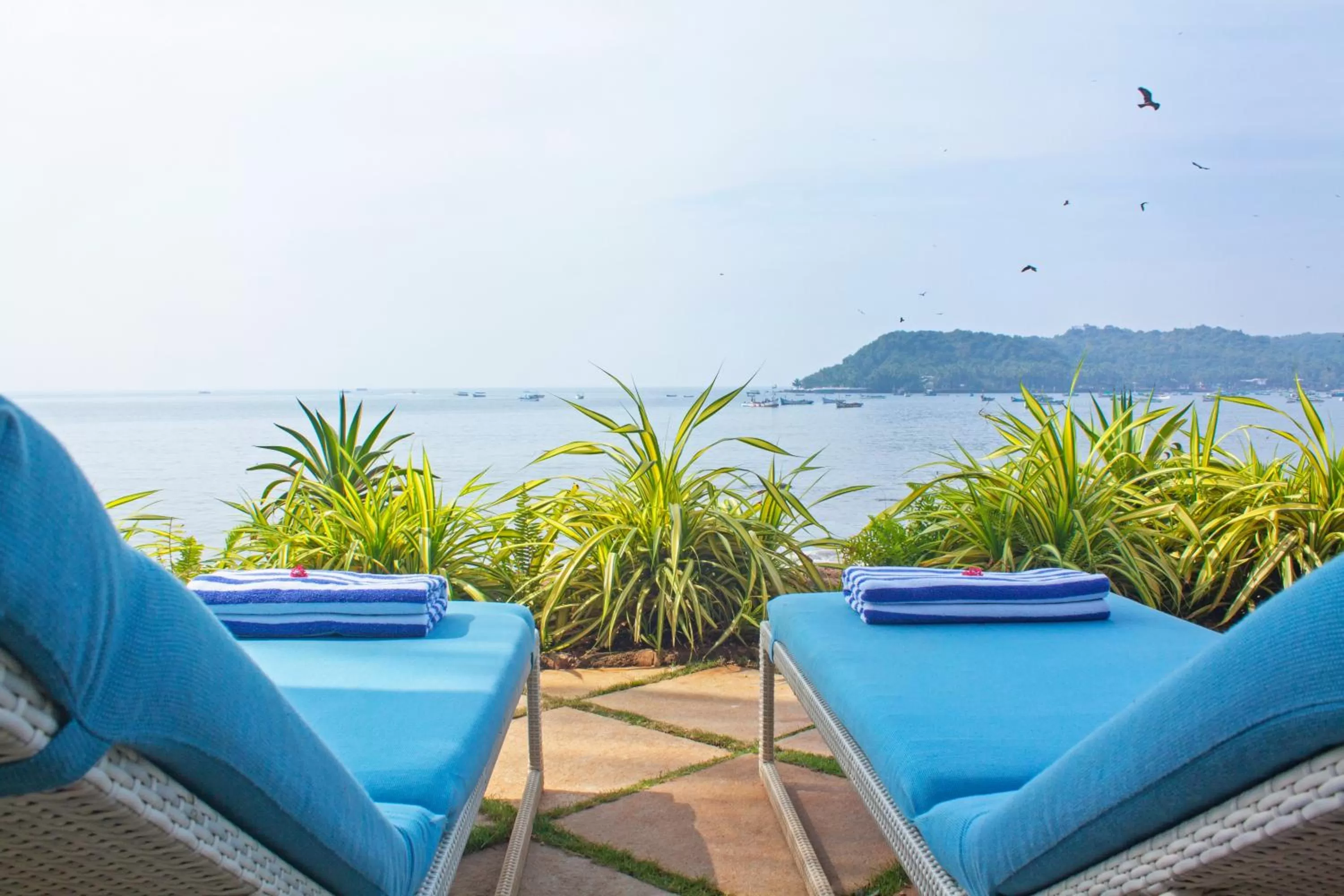 Swimming pool in Ahilya By The Sea
