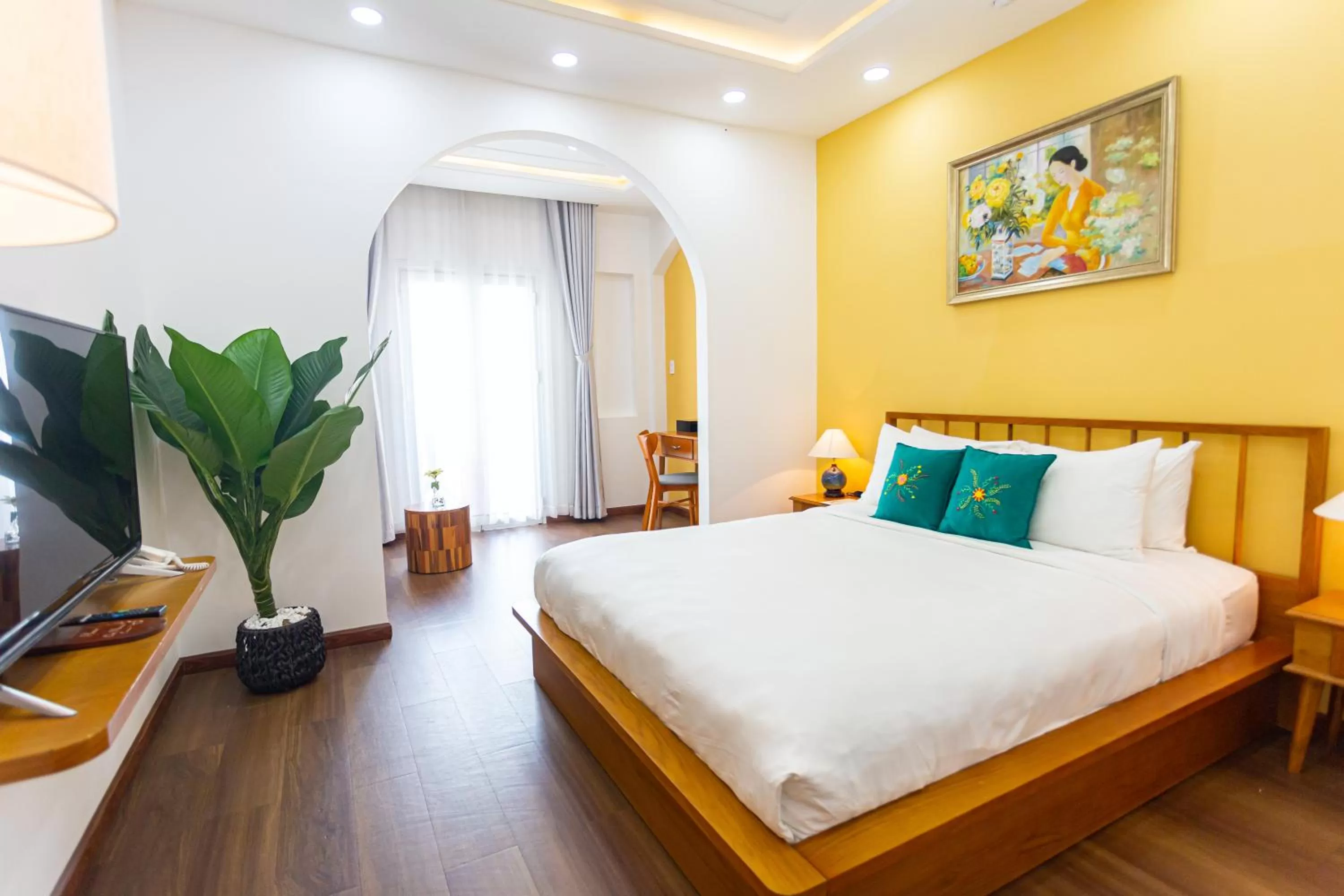 Bedroom, Bed in Chez Mimosa Local - Free Laundry