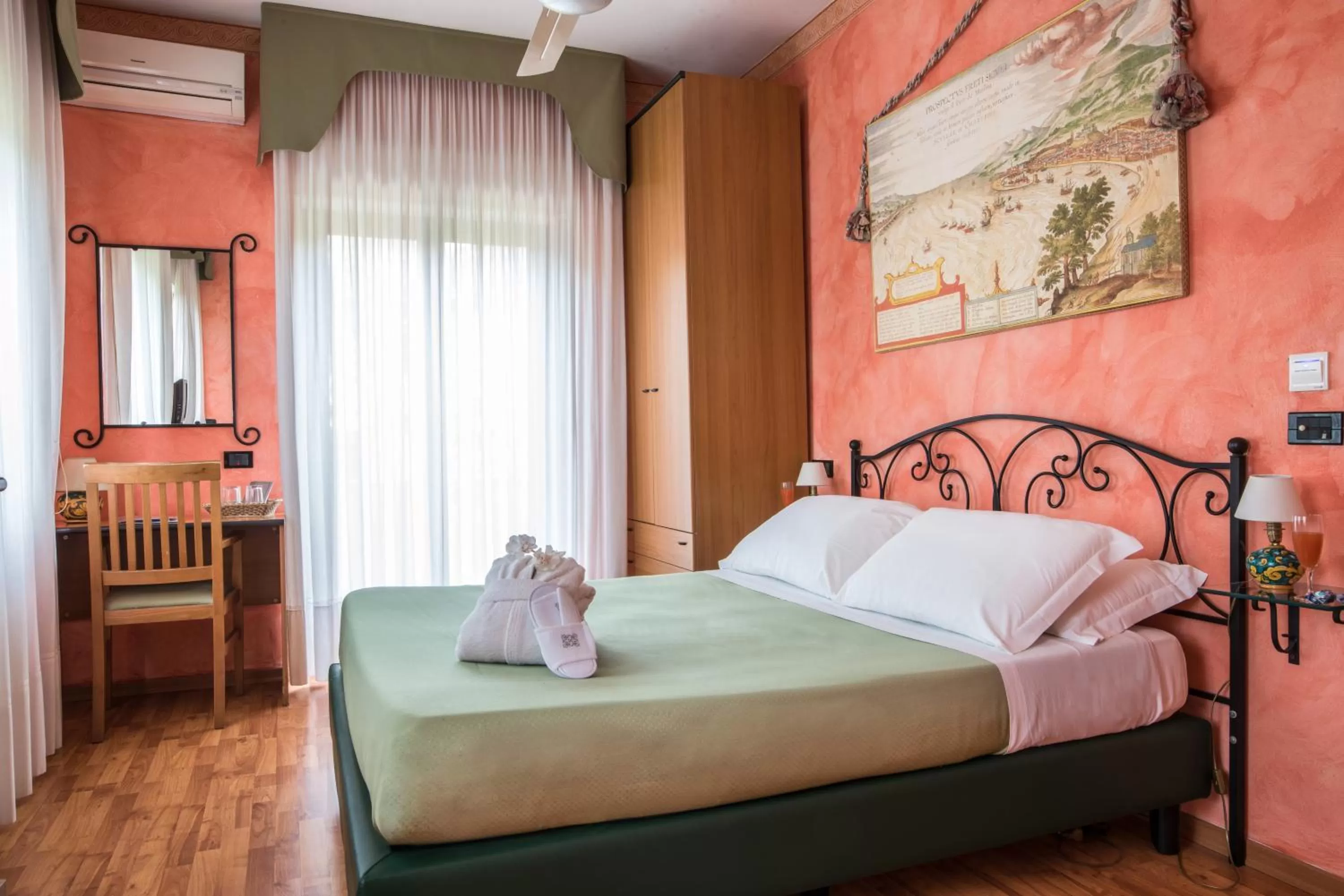 Bed in Villa Morgana Resort and Spa