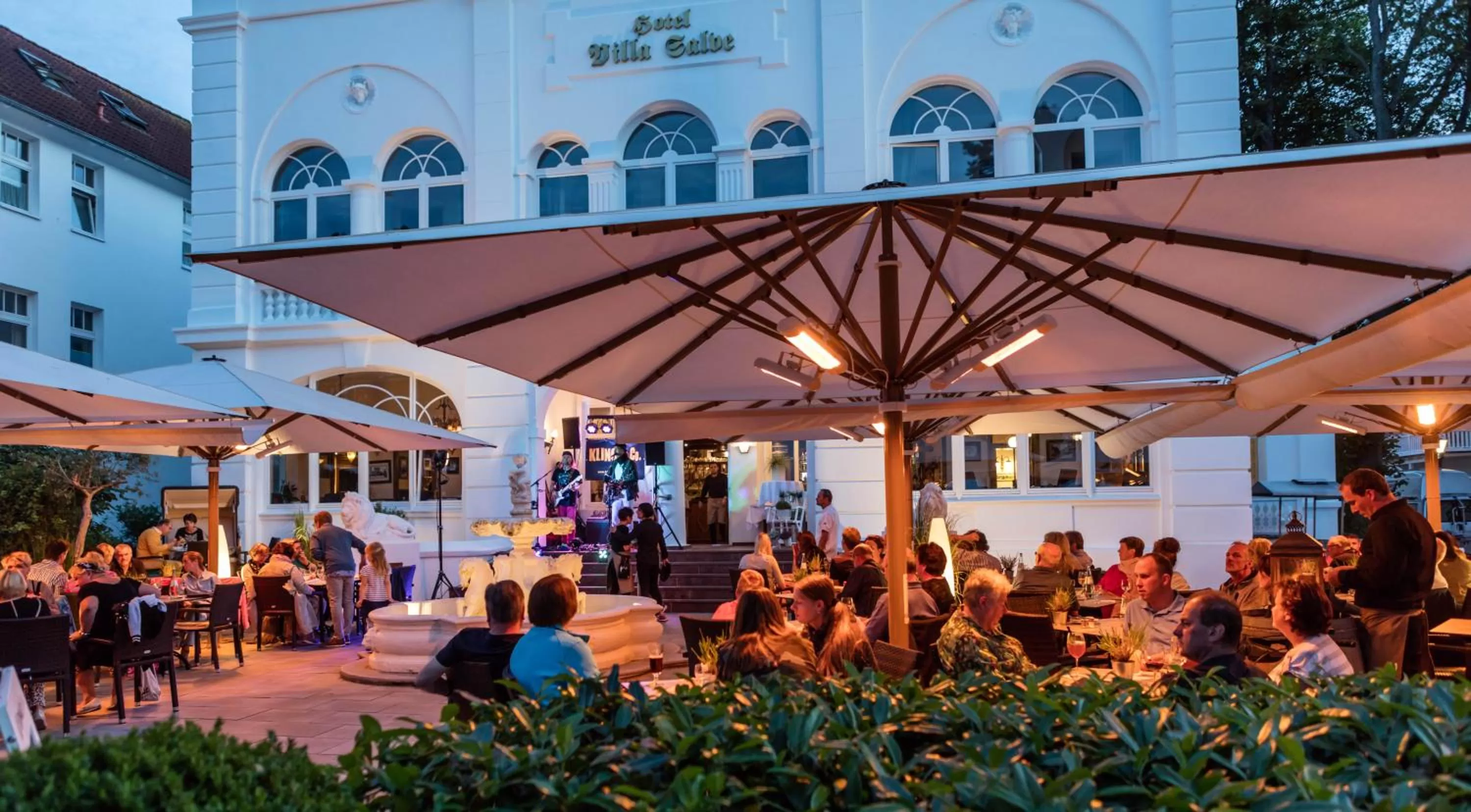 Facade/entrance in Villa Salve