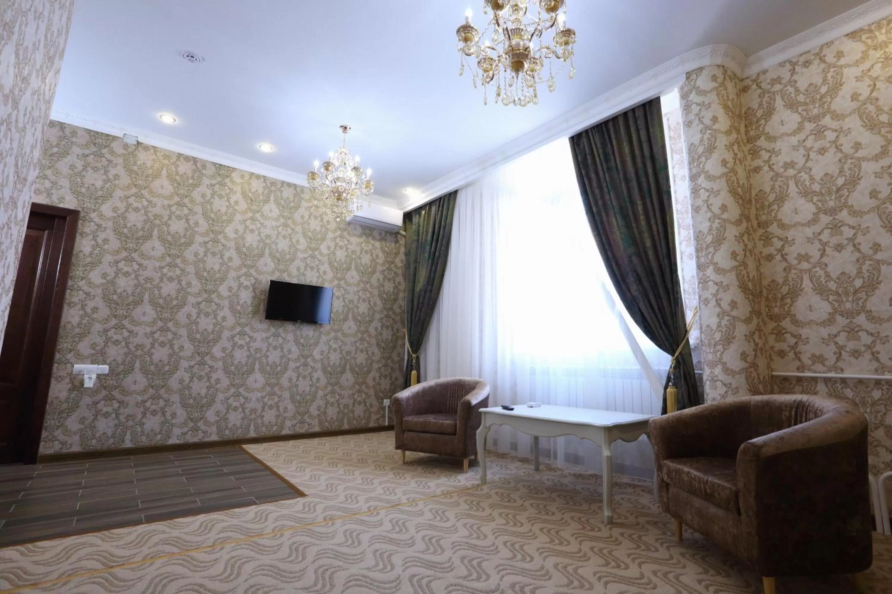 Living room in Hotel Bahetle