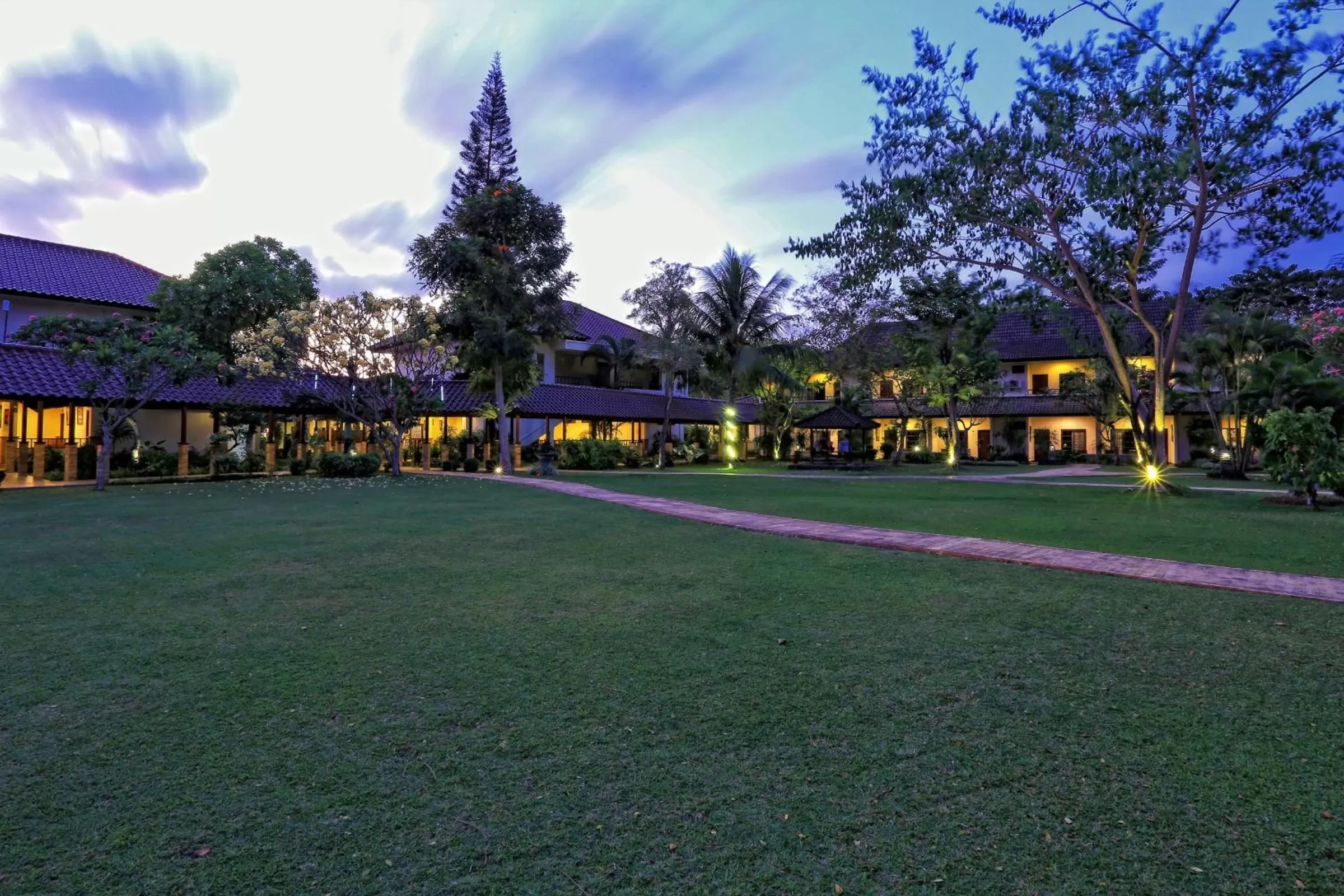 Property building in Lombok Garden Hotel