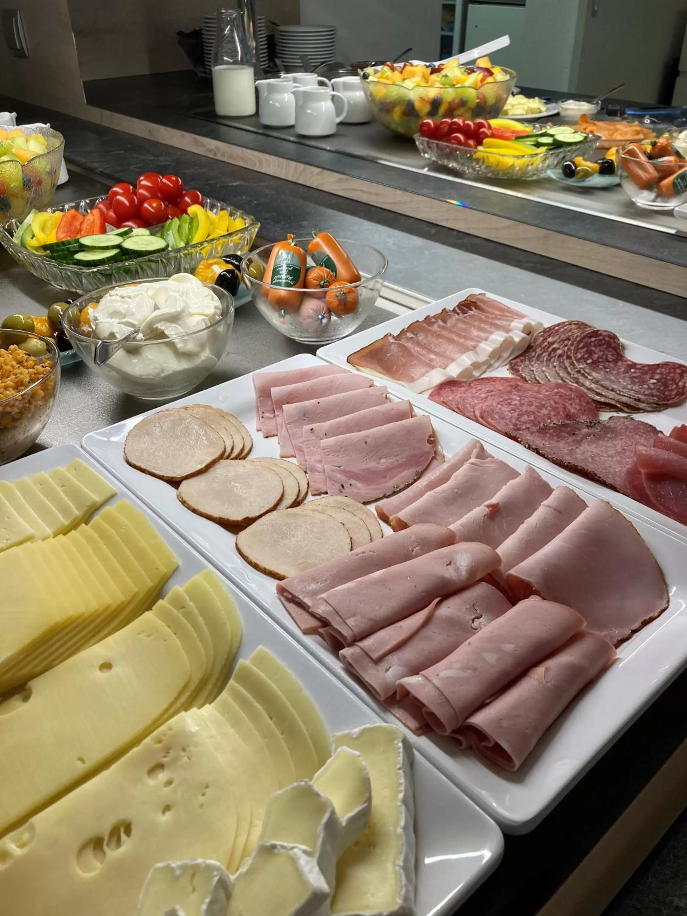 Breakfast in Hotel KonradP Holzkirchen