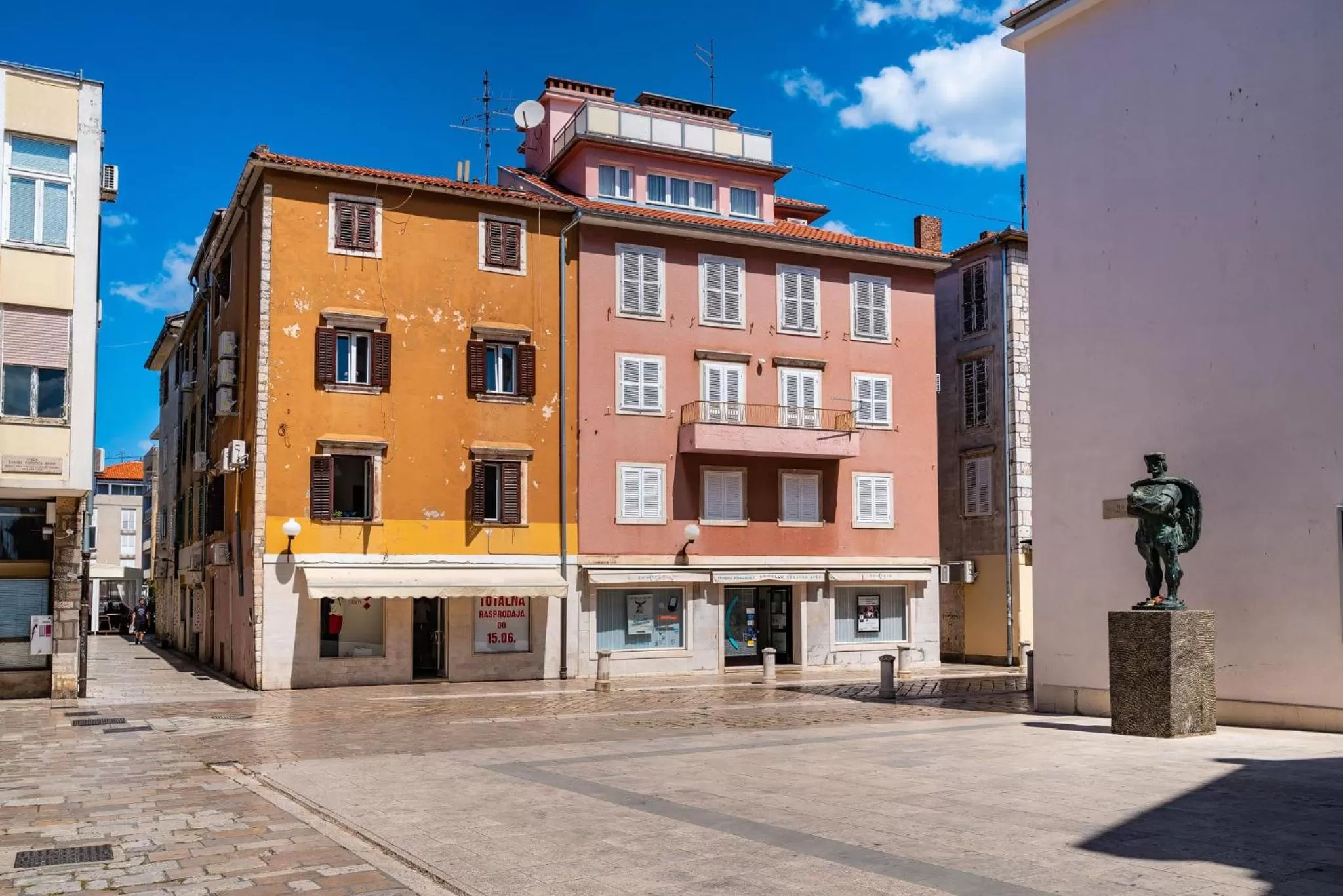 Property Building in Luxury rooms Zadar old town