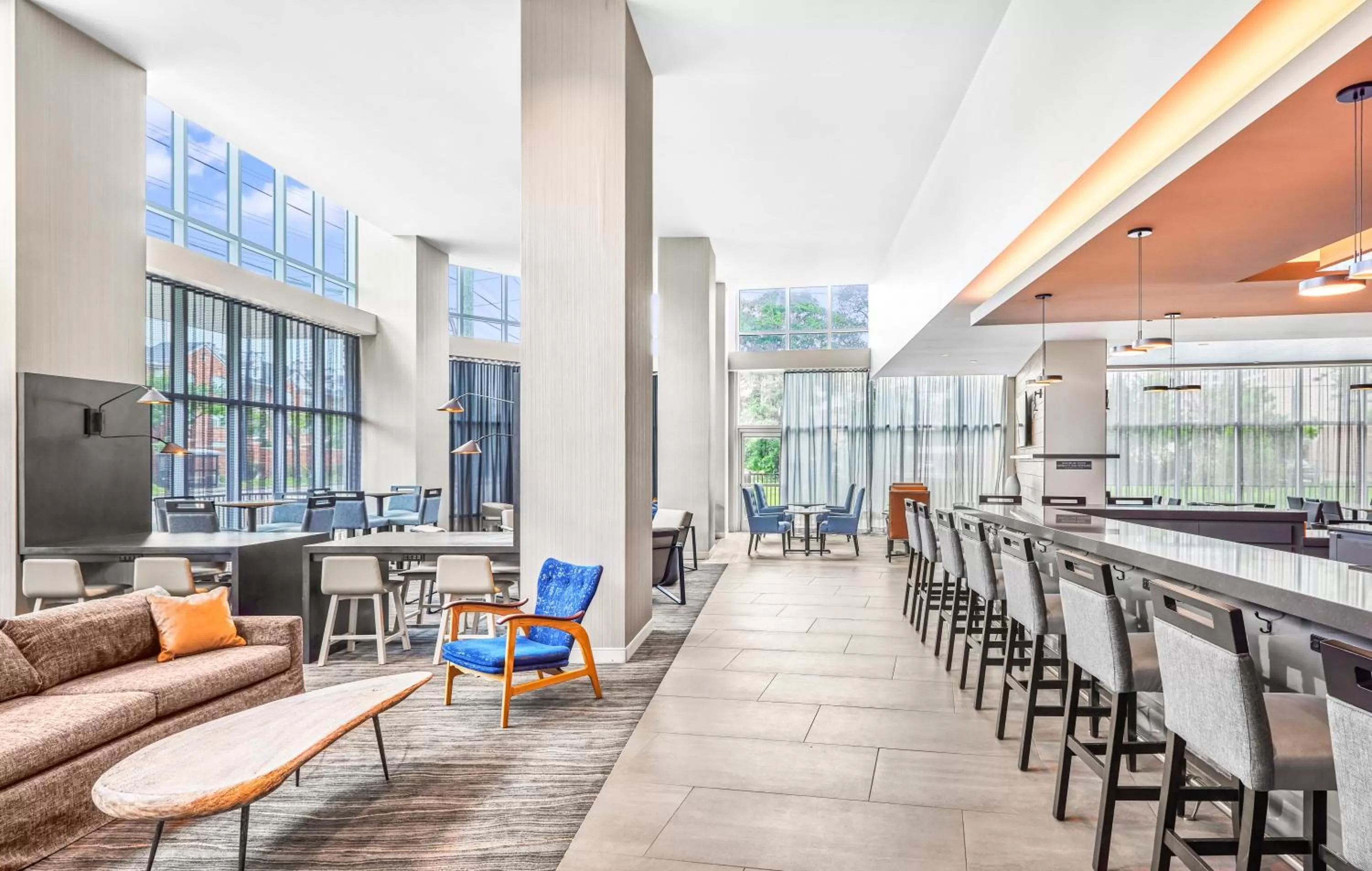 Restaurant/places to eat in Hyatt Place Houston Medical Center