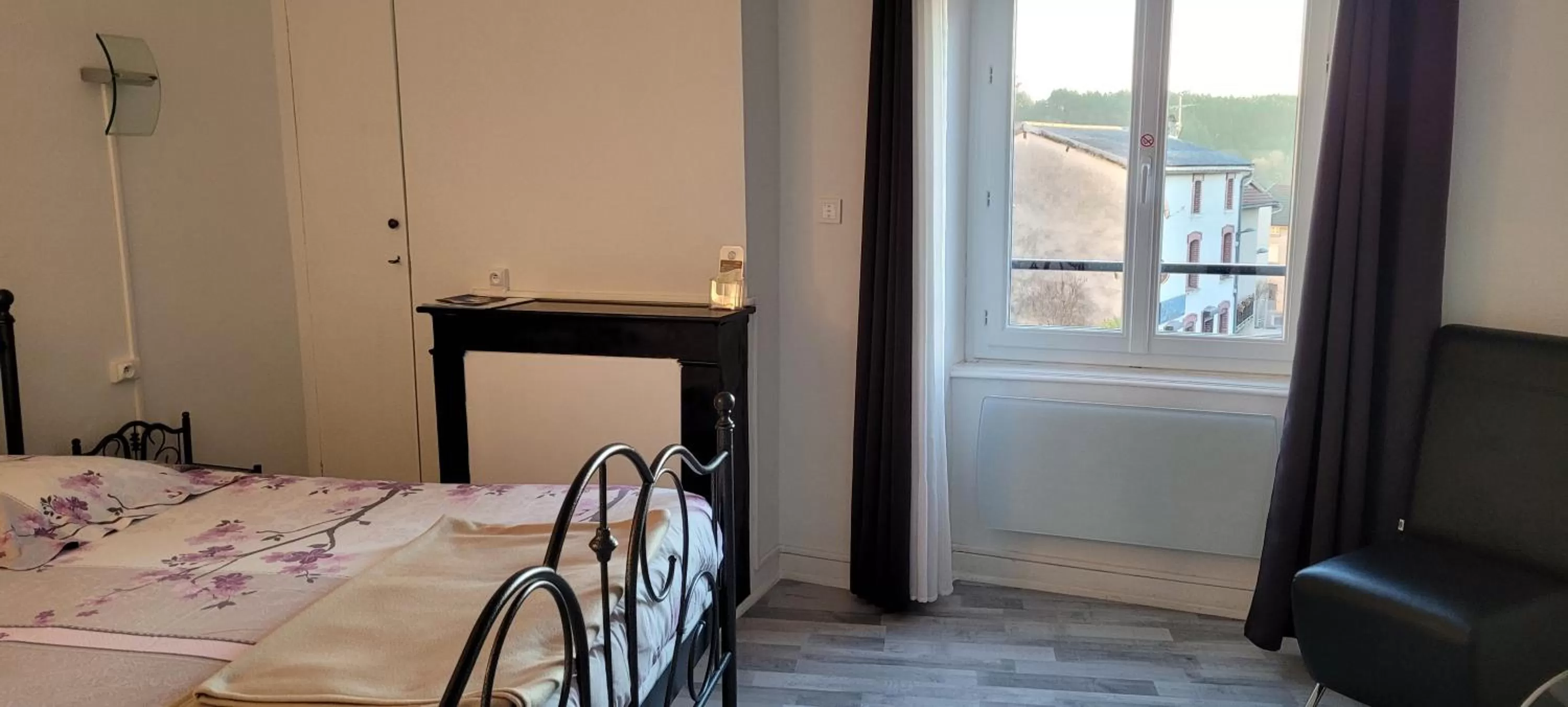 Bed in Auberge Gauloise