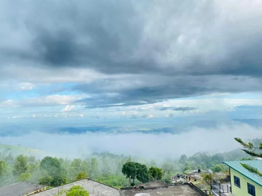 Day in Srilak View Holiday Inn