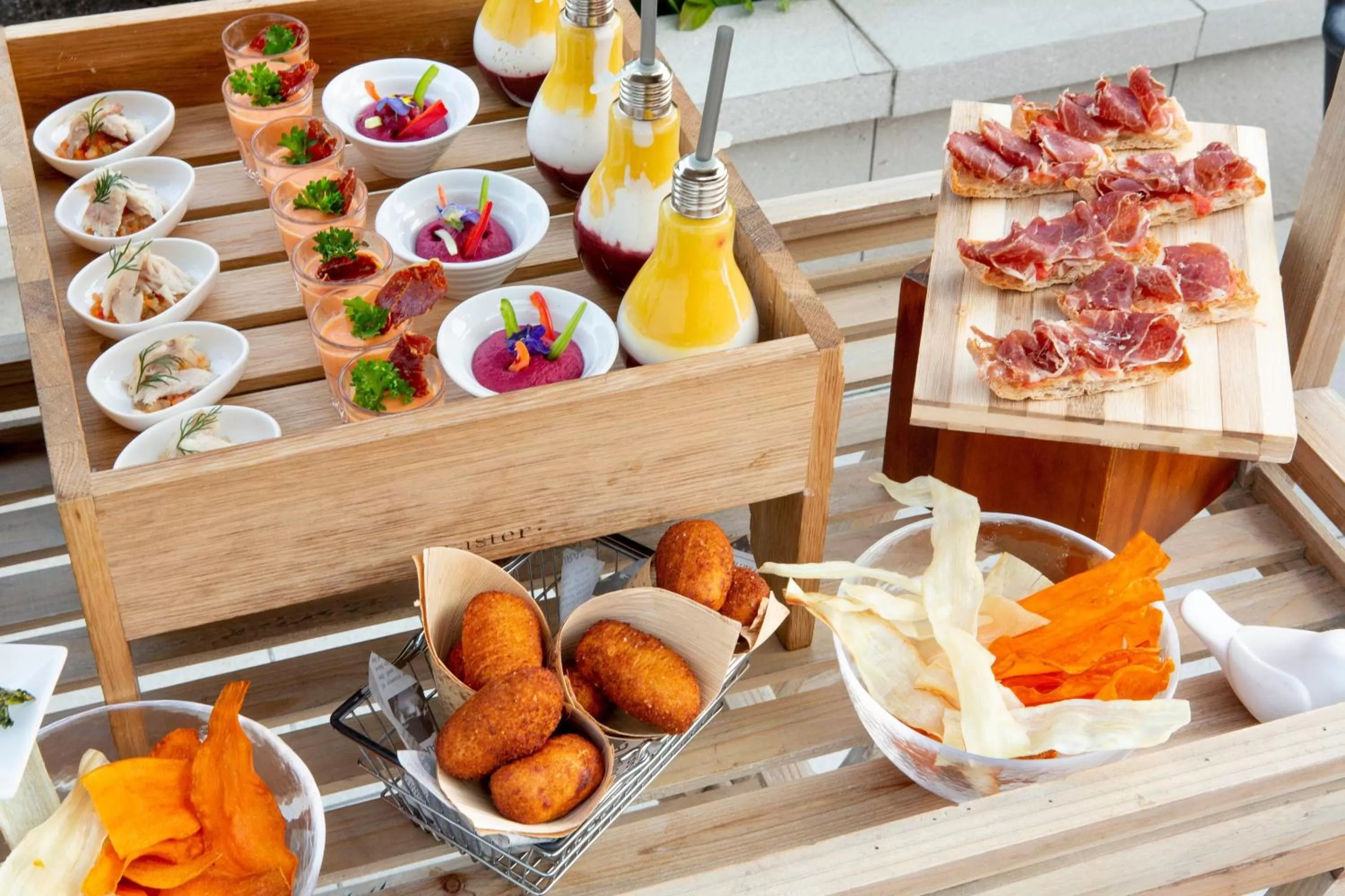 Meeting/conference room in Le Meridien Barcelona