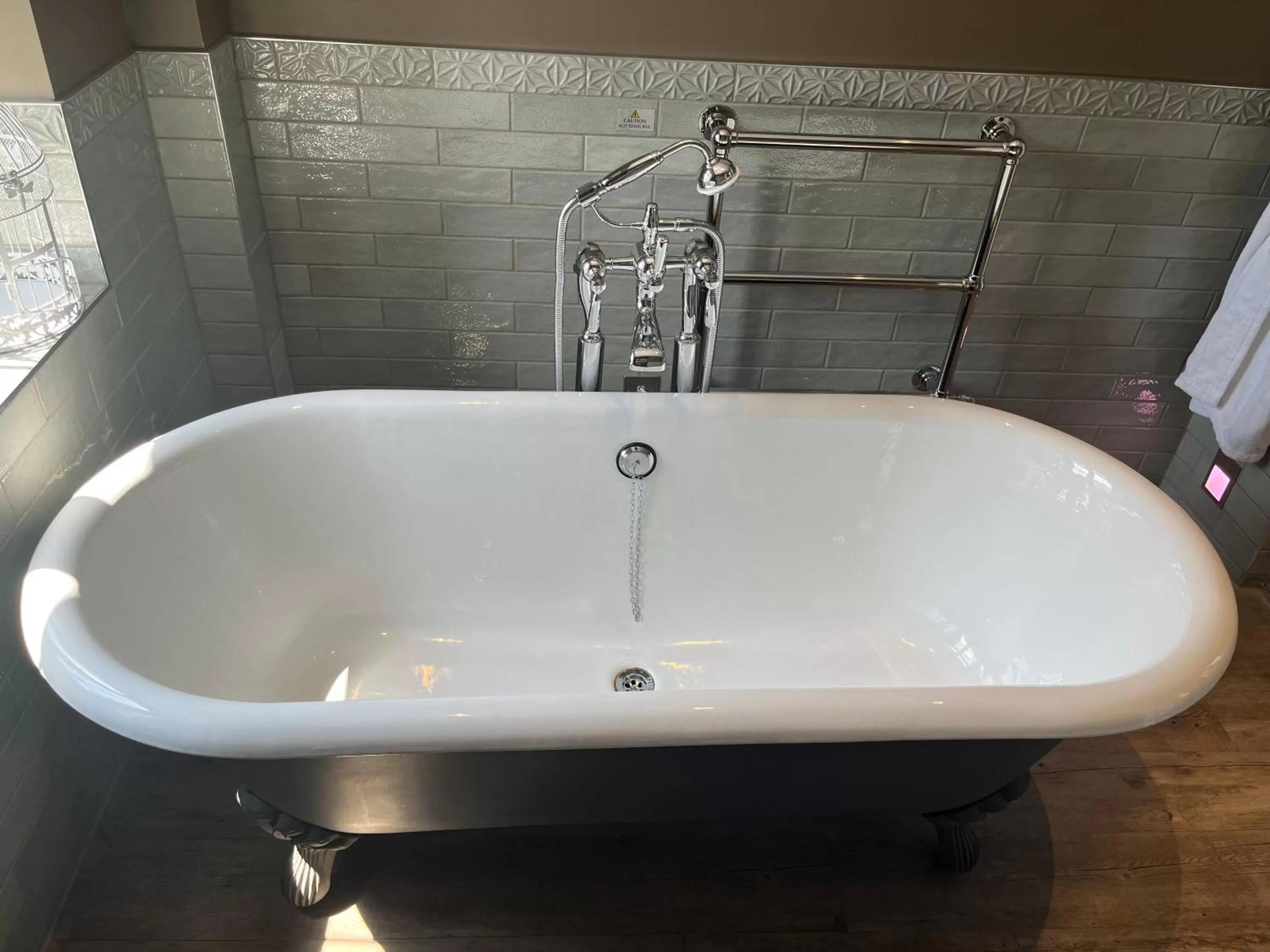 Bath in Hogarths Stone Manor