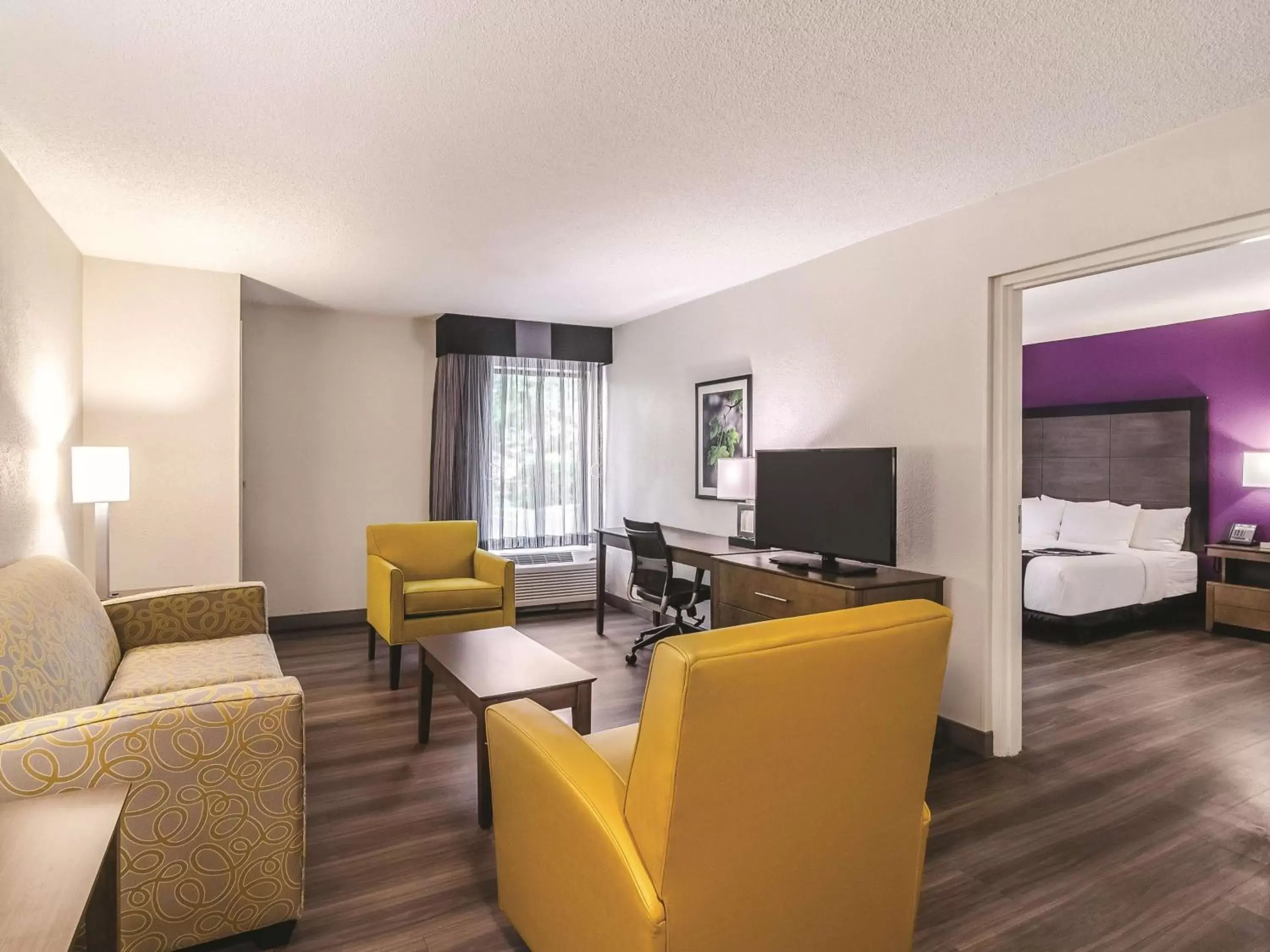 Deluxe King Suite with Mobility/Hearing Impaired Access in La Quinta by Wyndham Myrtle Beach - N. Kings Hwy Deluxe King Suite with Mobility/Hearing Impaired Access in La Quinta by Wyndham Myrtle Beach - N. Kings Hwy