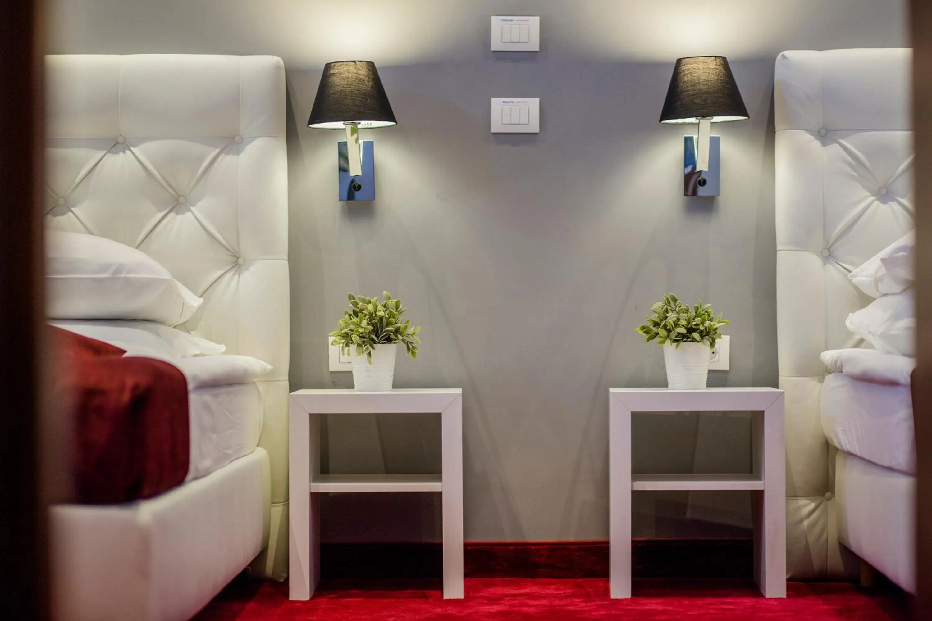 Living room, Bed in Hotel Central