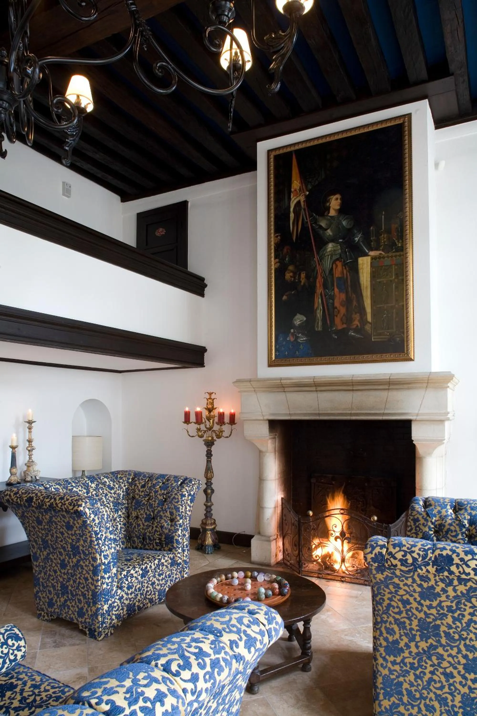 Lounge or bar in Grand Hôtel de l'Abbaye