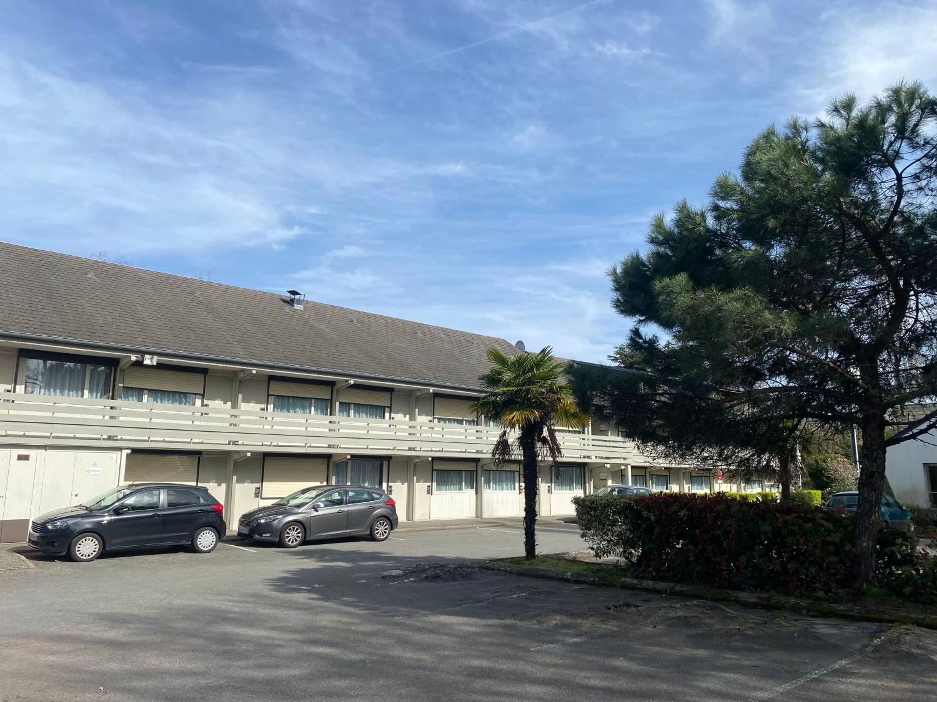 Facade/entrance in Campanile Nantes ~ Rezé Aéroport
