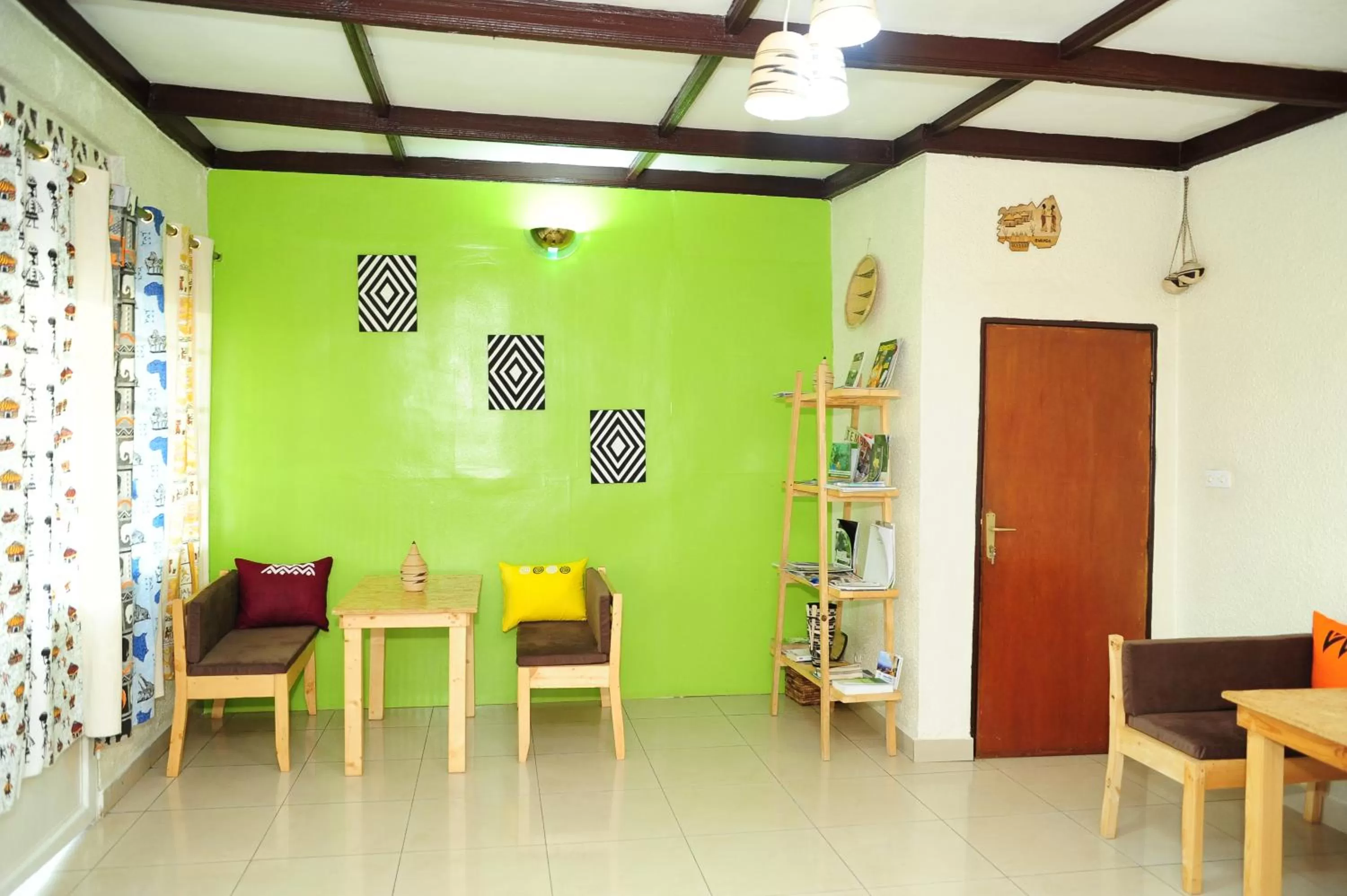 Living room in INZOZI AFRICA HOUSE B&B- Kacyiru