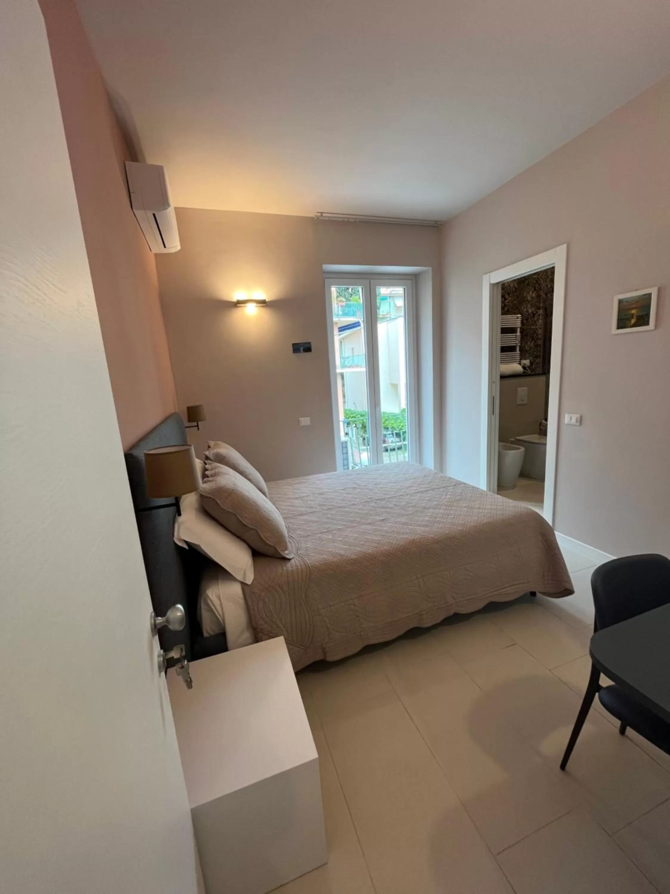 Bedroom, Bed in B&B Lerici Al Mare