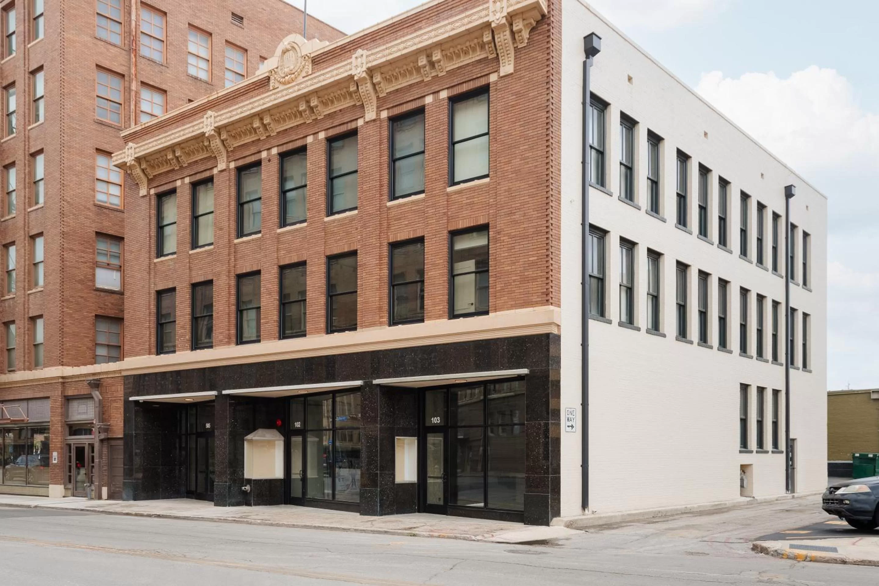 Property Building in Sonder The Atlee