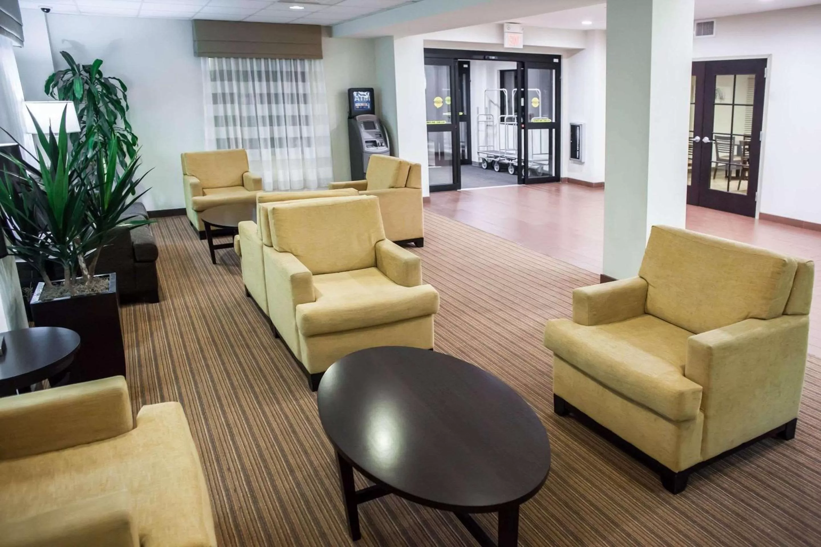 Lobby or reception in Sleep Inn & Suites Indoor Waterpark