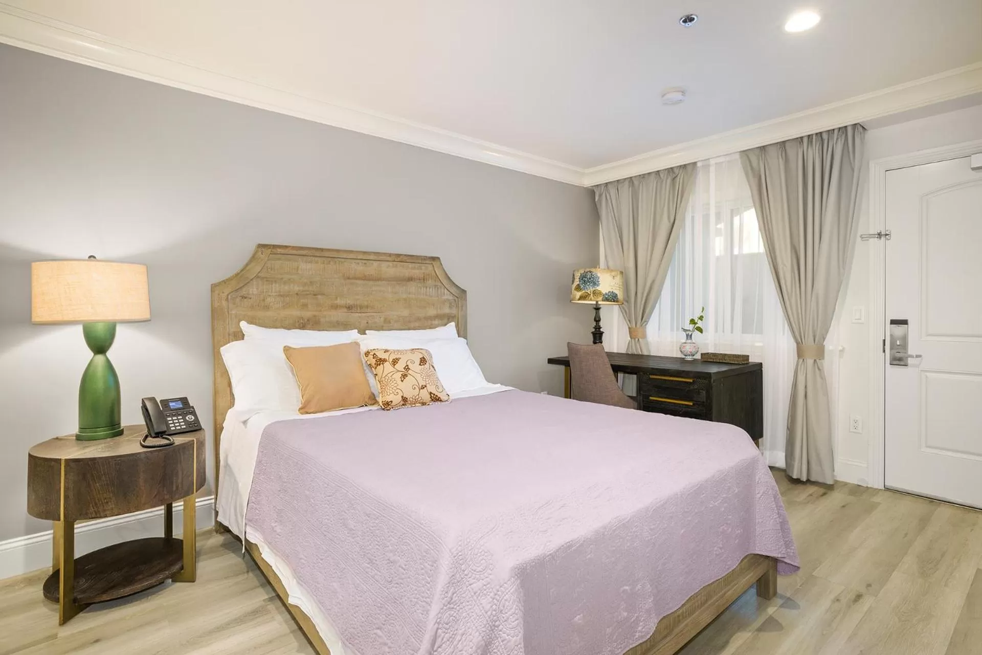 Bed in Hotel Huntington