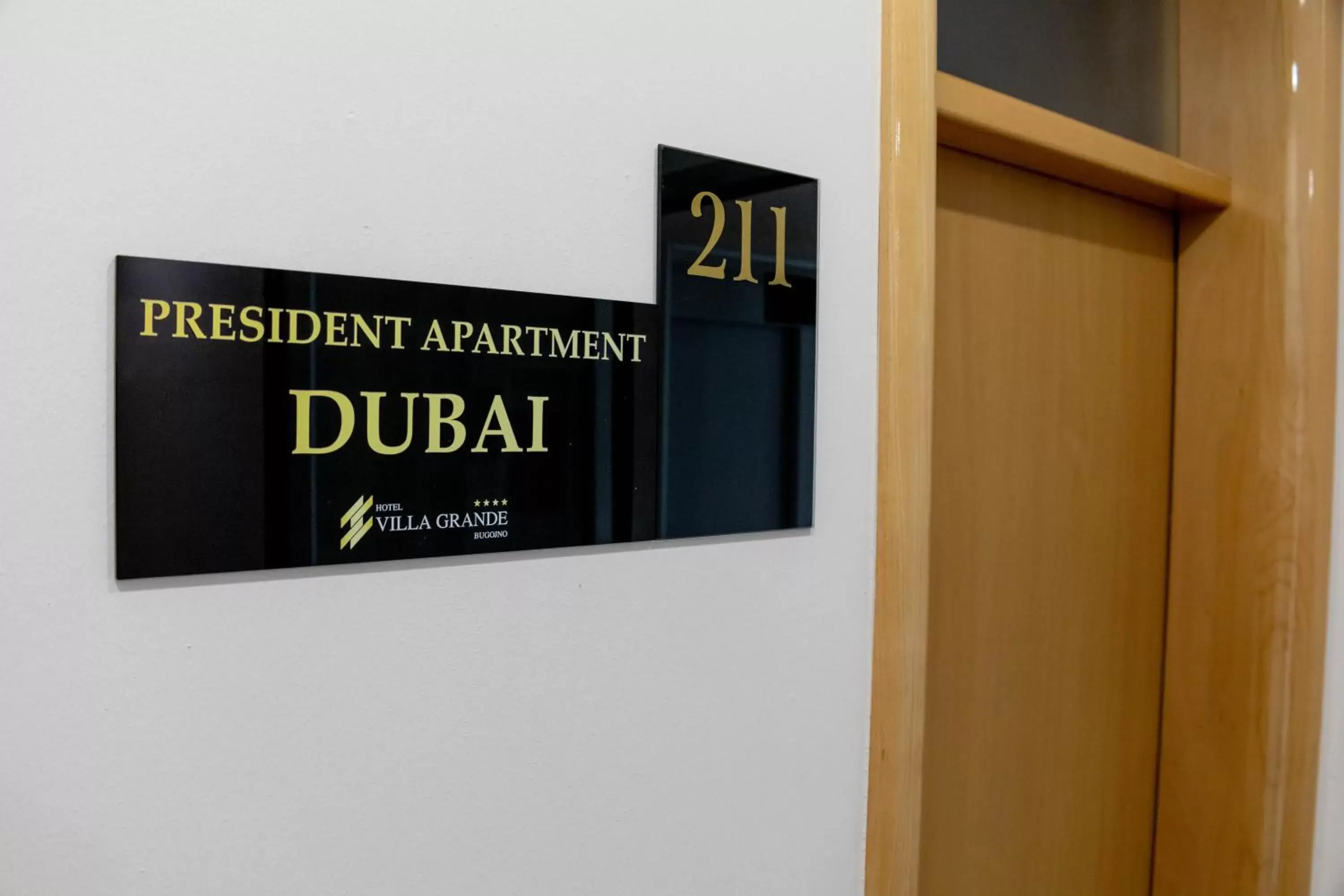 Presidential Suite in HOTEL Villa Grande Presidential Suite in HOTEL Villa Grande