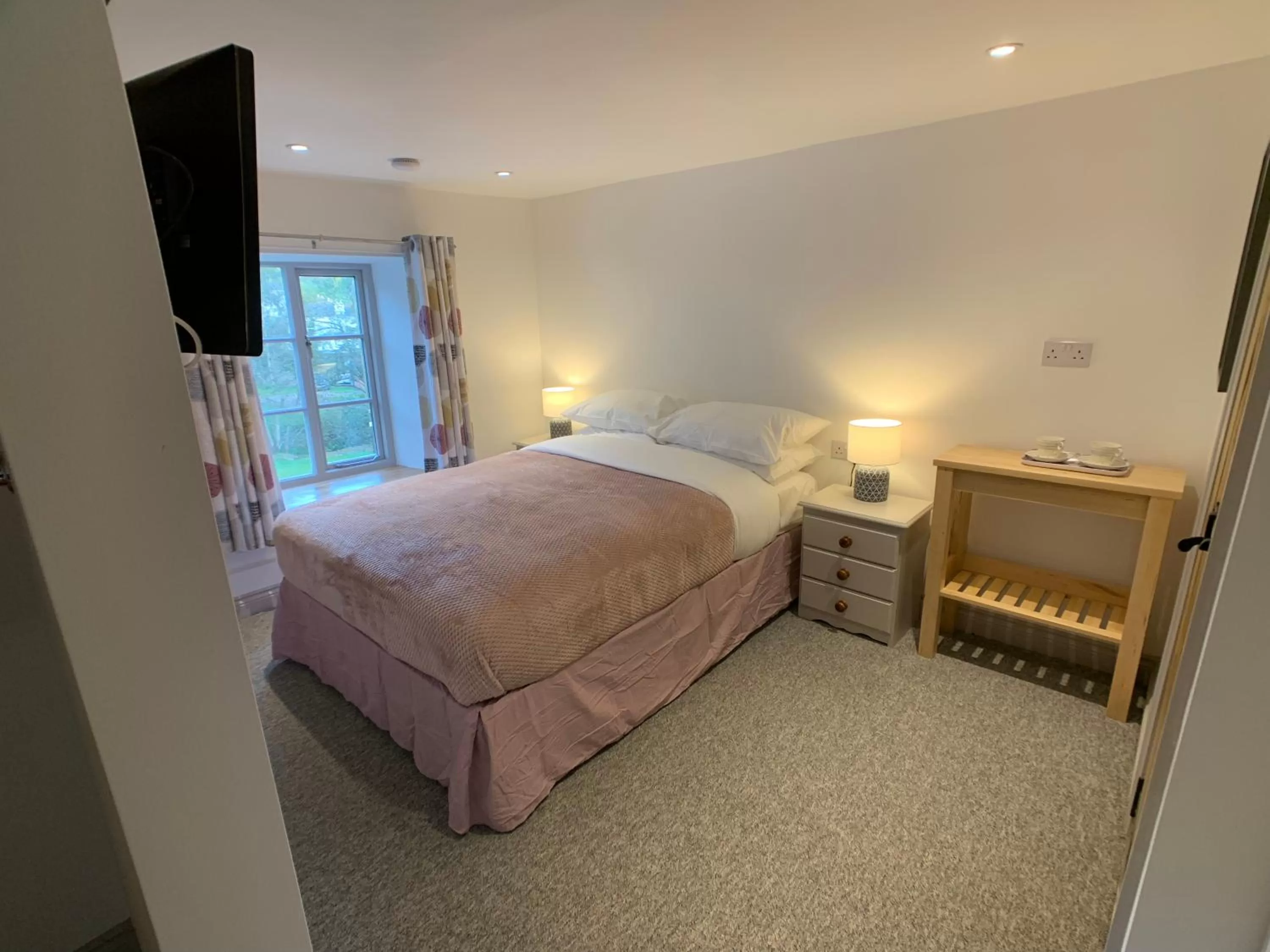 Bedroom, Bed in Swan House Tea Room and Bed & Breakfast