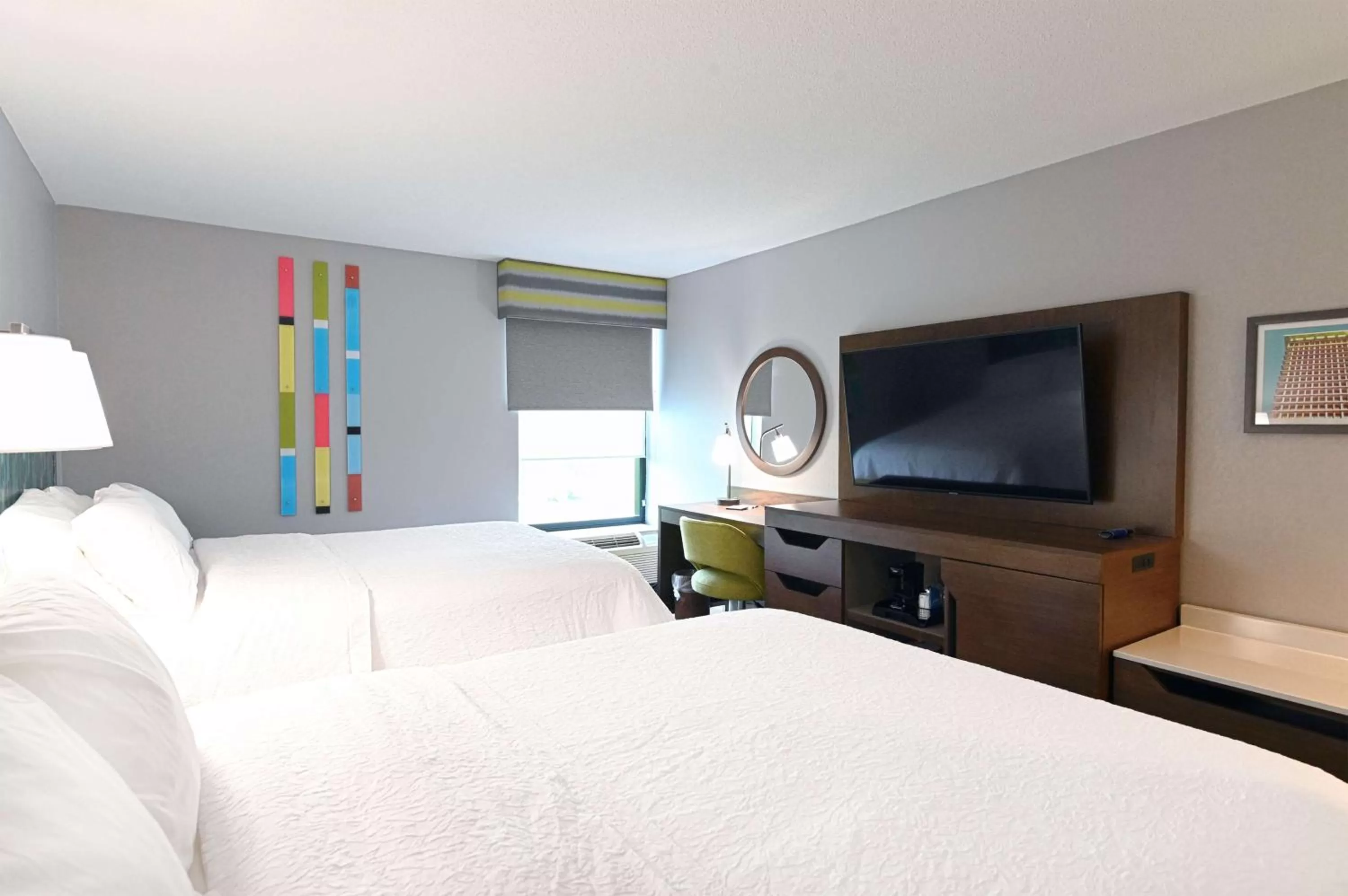 Bedroom, Bed in Hampton Inn Richmond-West Innsbrook