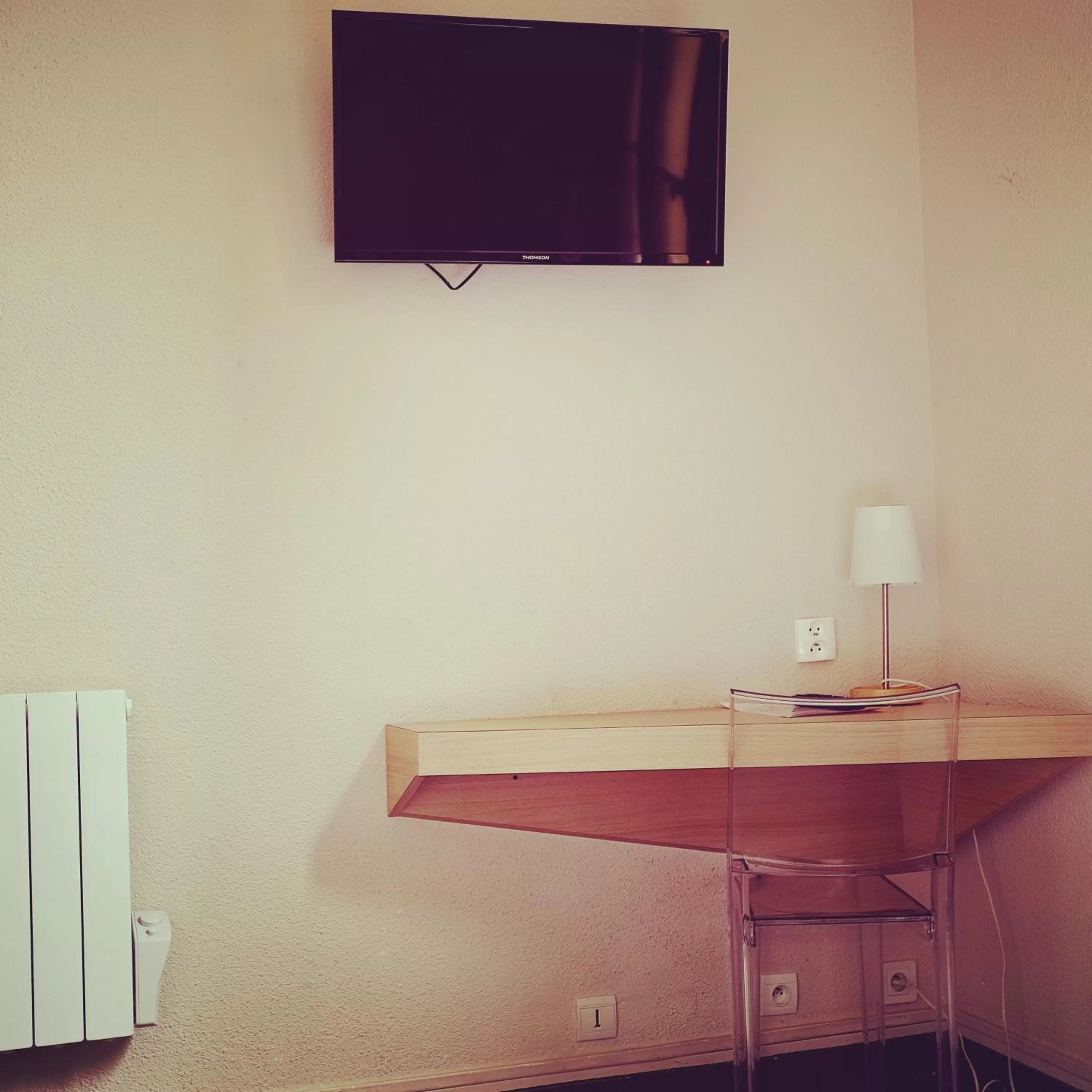 Bedroom in Hotel Gambetta