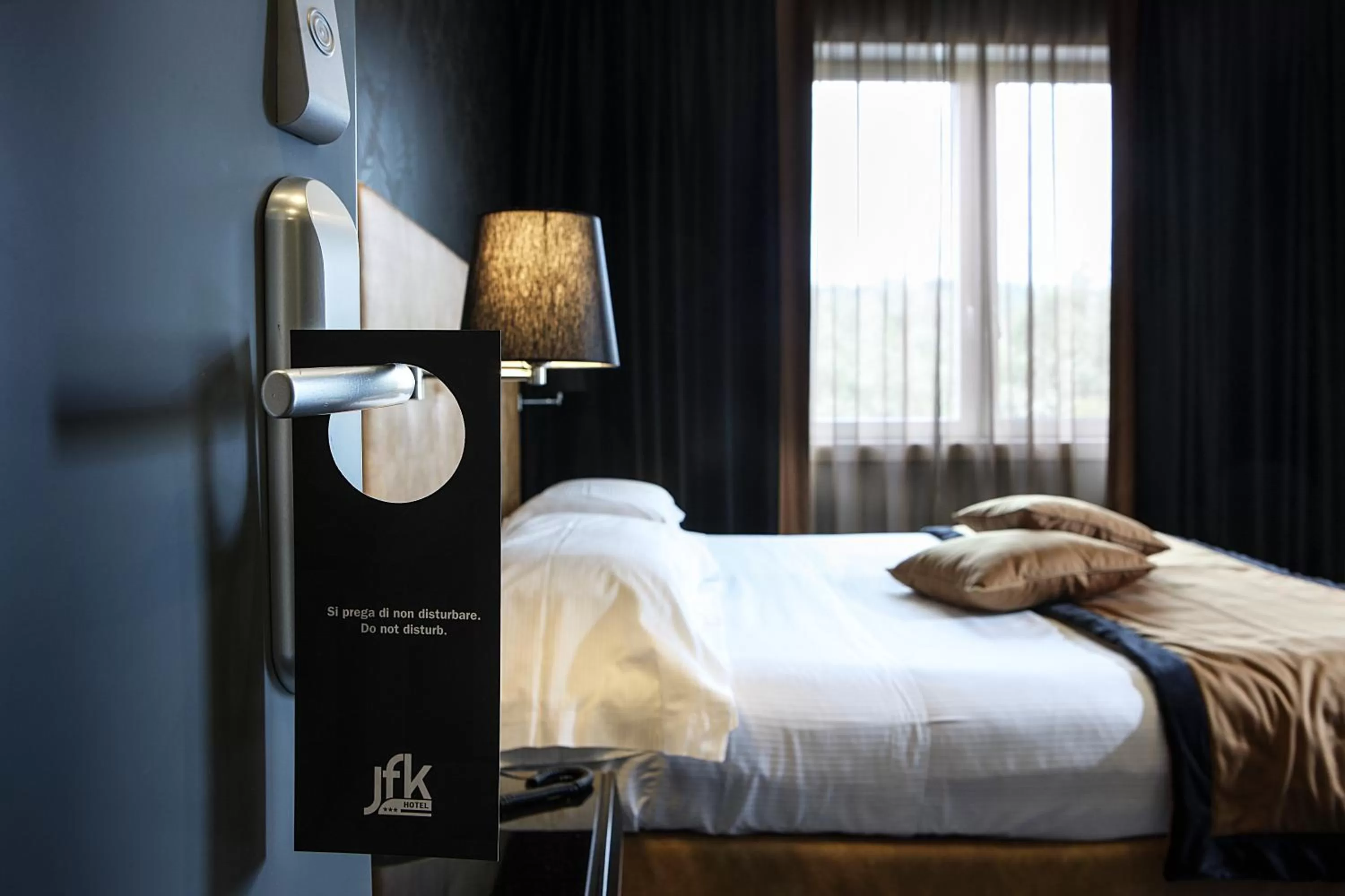 Bedroom, Bed in Best Western JFK Hotel