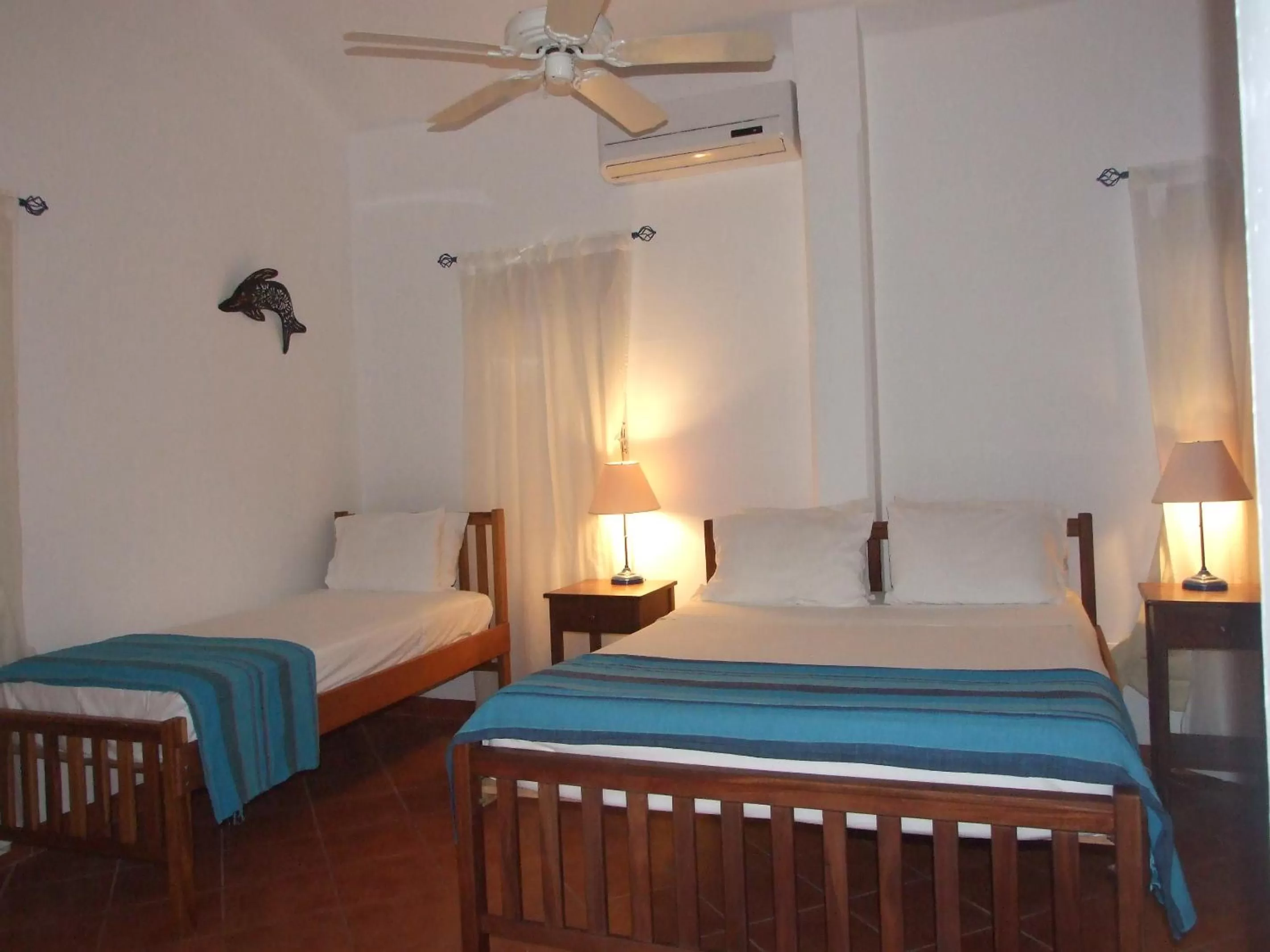 Bed in BlueBelize B&B