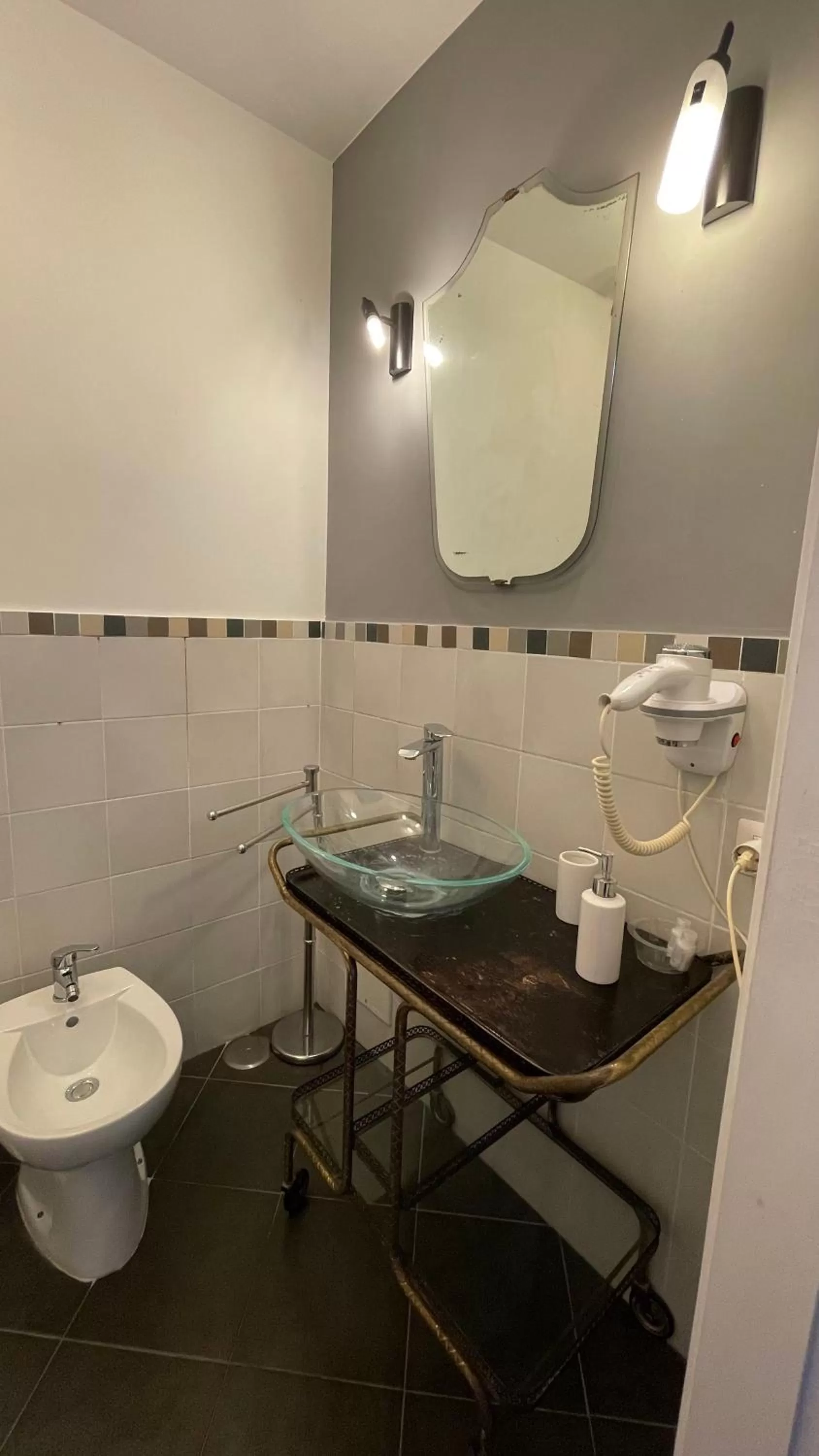 Toilet in Anima Partenopea