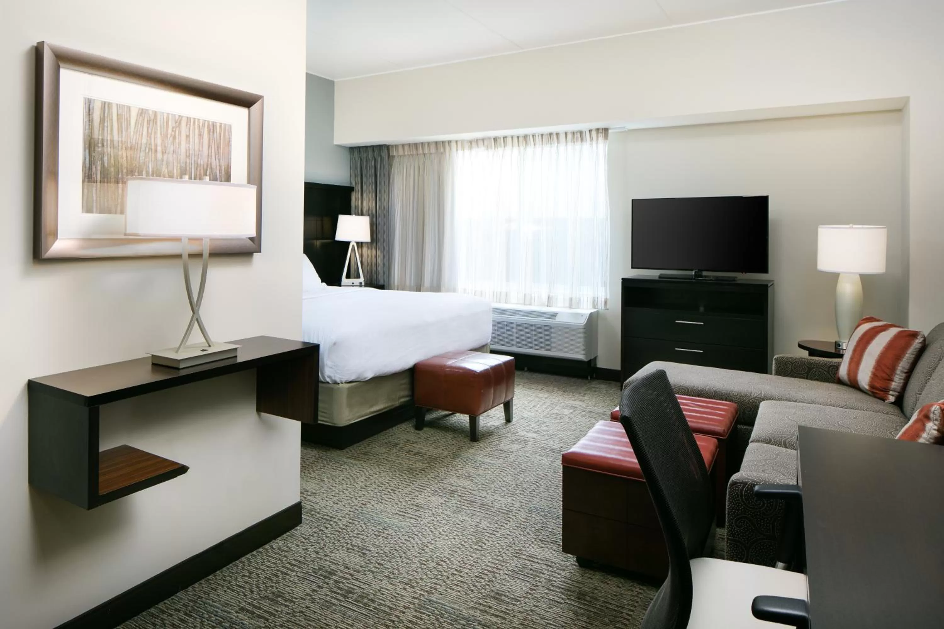 Photo of the whole room, Bed in Staybridge Suites Des Moines Downtown by IHG
