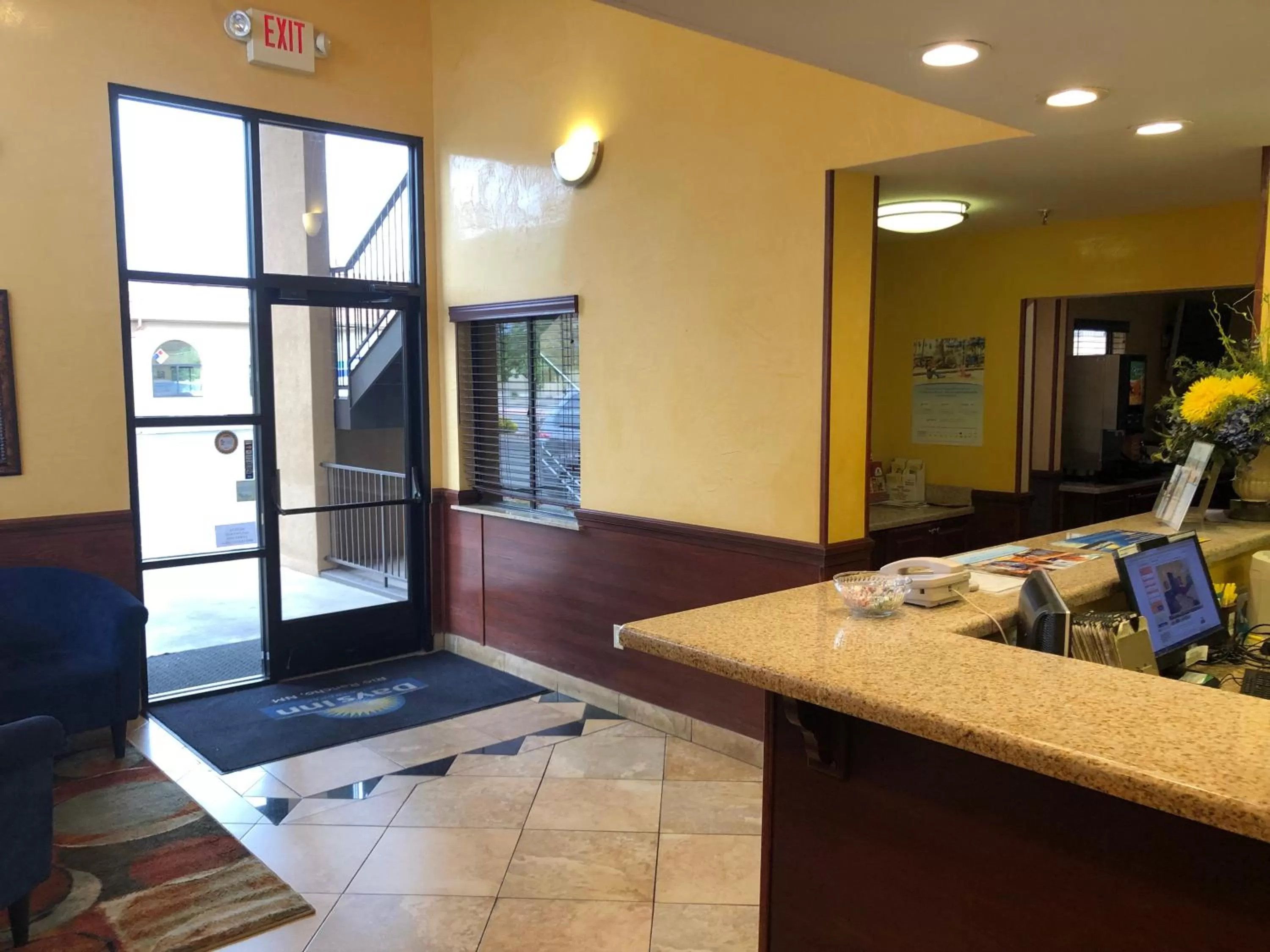 Lobby or reception in Days Inn by Wyndham Rio Rancho