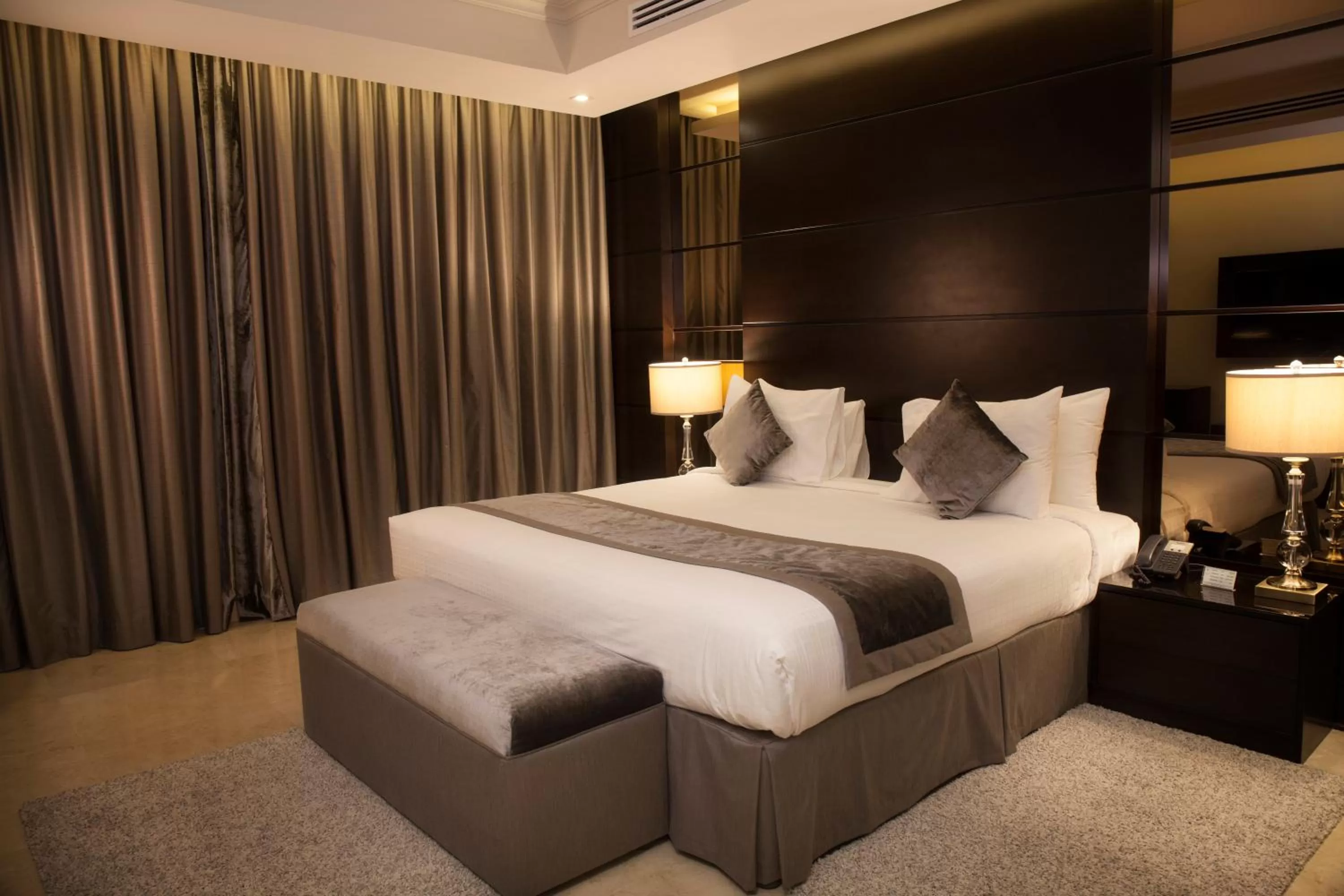 Bed in Aswar Hotel Suites