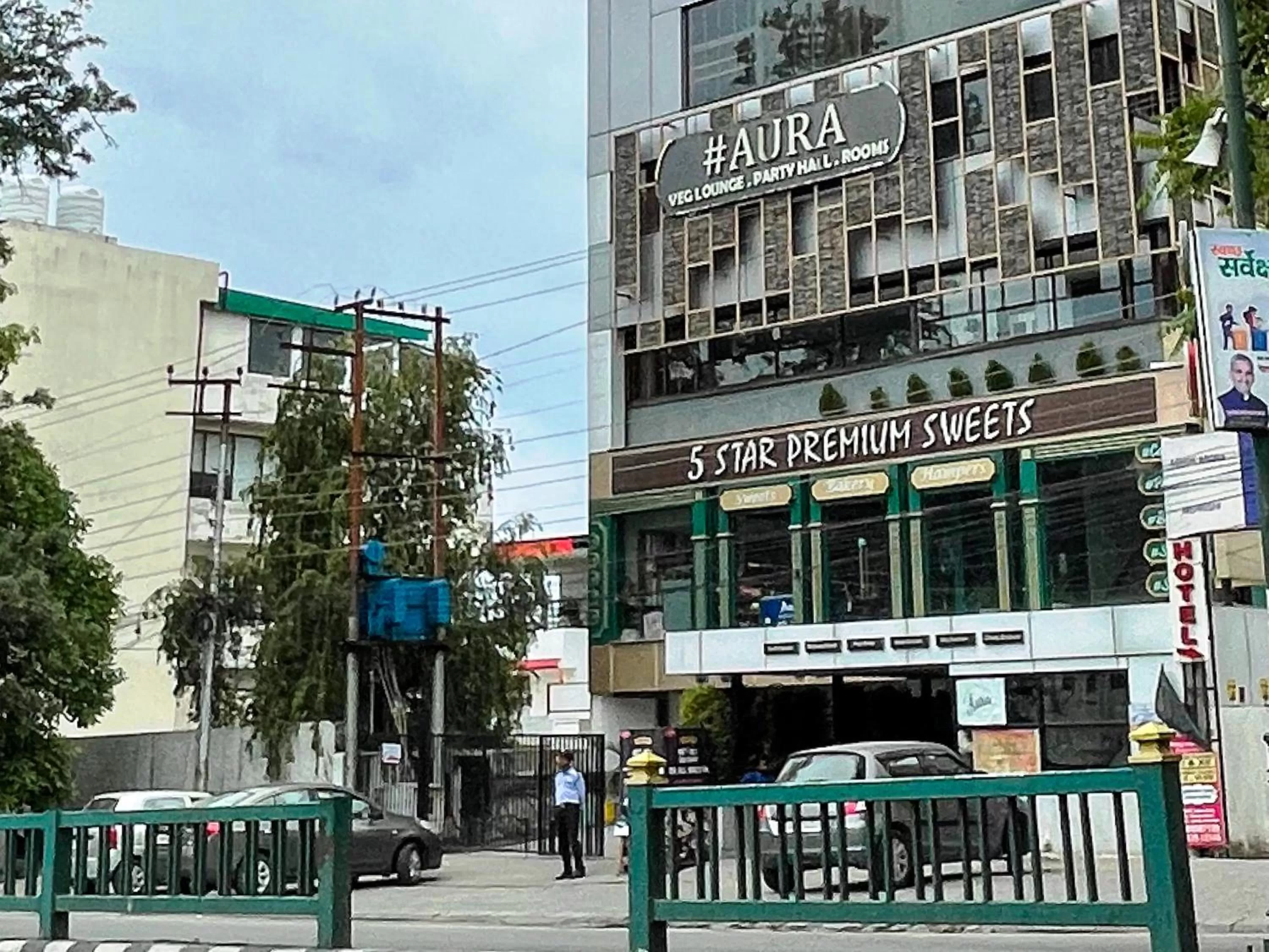 Property building in Aura Rooms