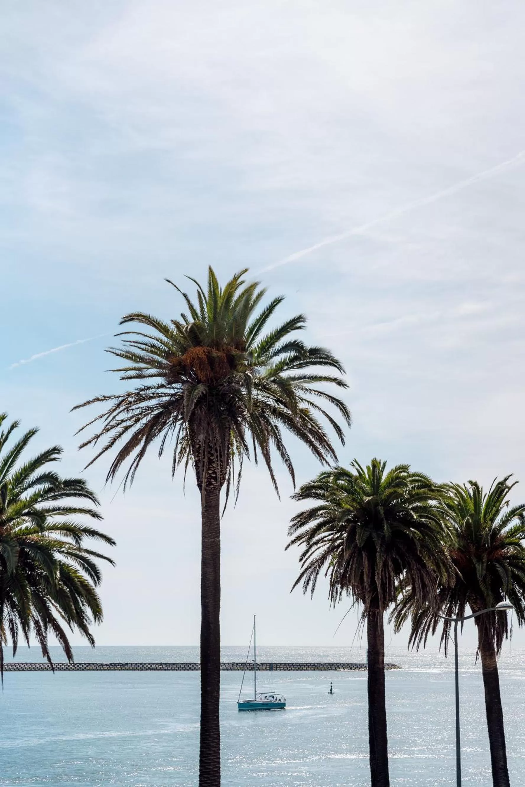 Beach in Portie Deluxe Suites by DA'HOME