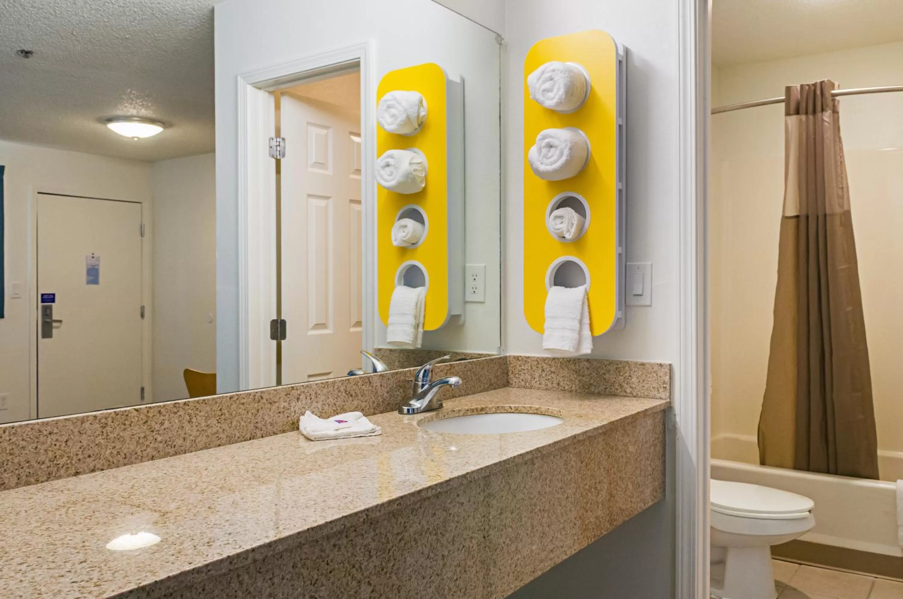 Bedroom in Motel 6-Bay Saint Louis, MS