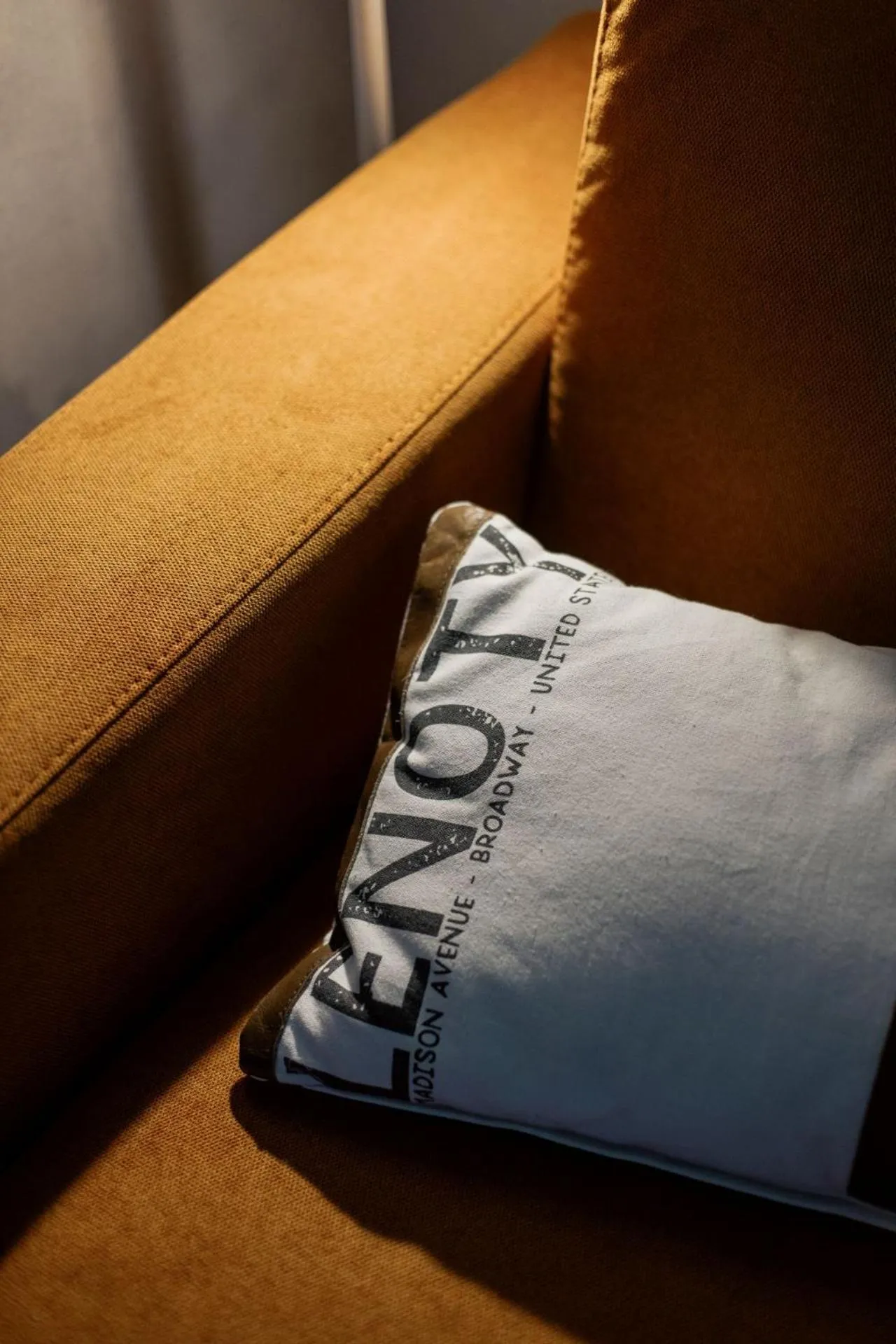 Living room, Bed in Livingstone B&B