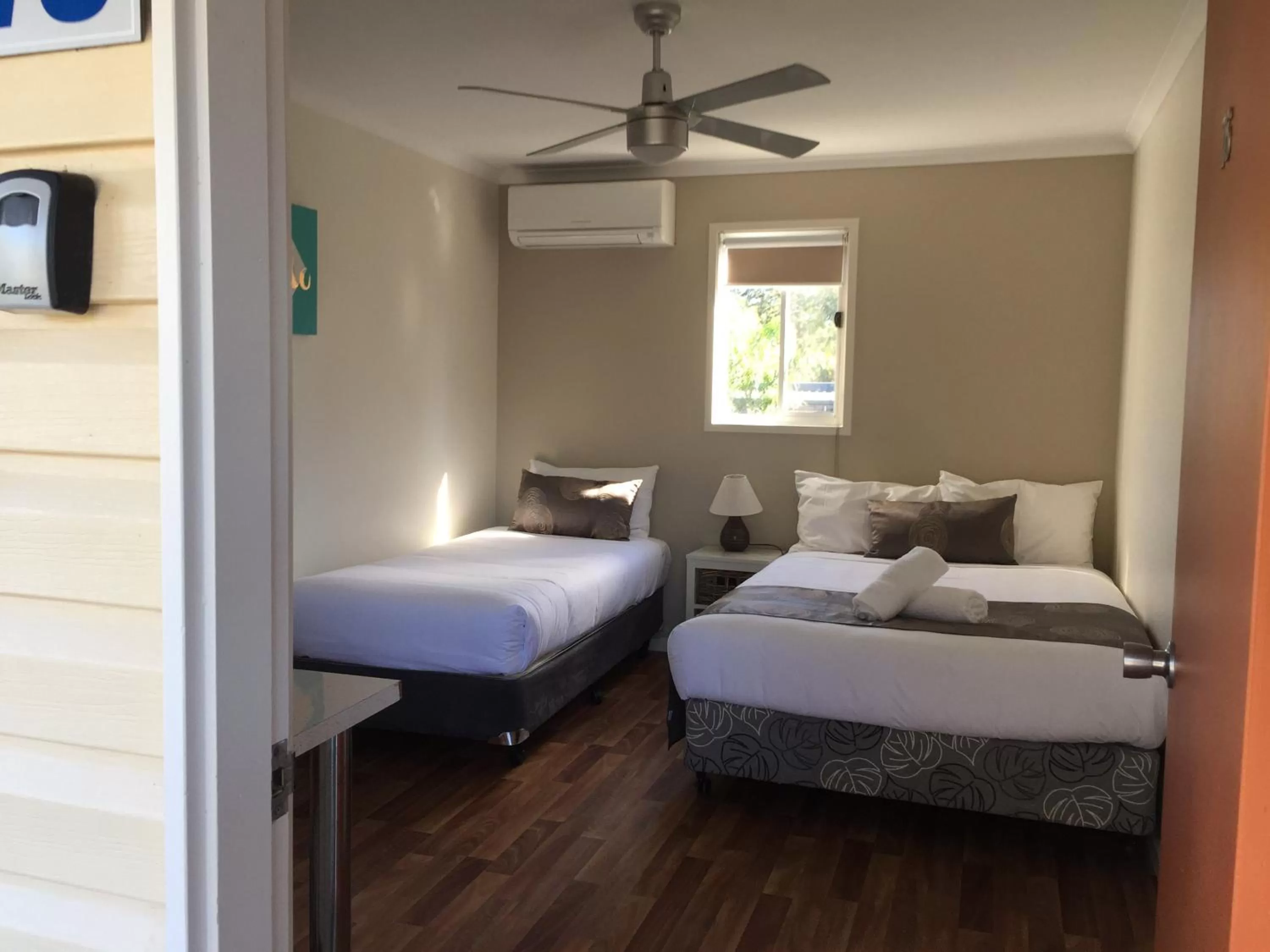 Coffee/tea facilities, Bed in Amaroo Park